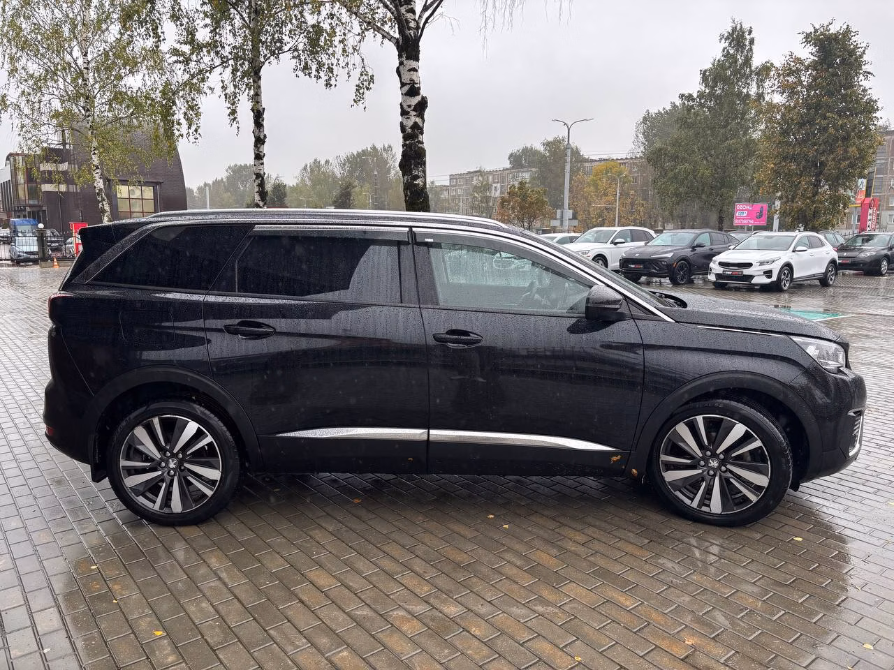Peugeot 5008 фото 4