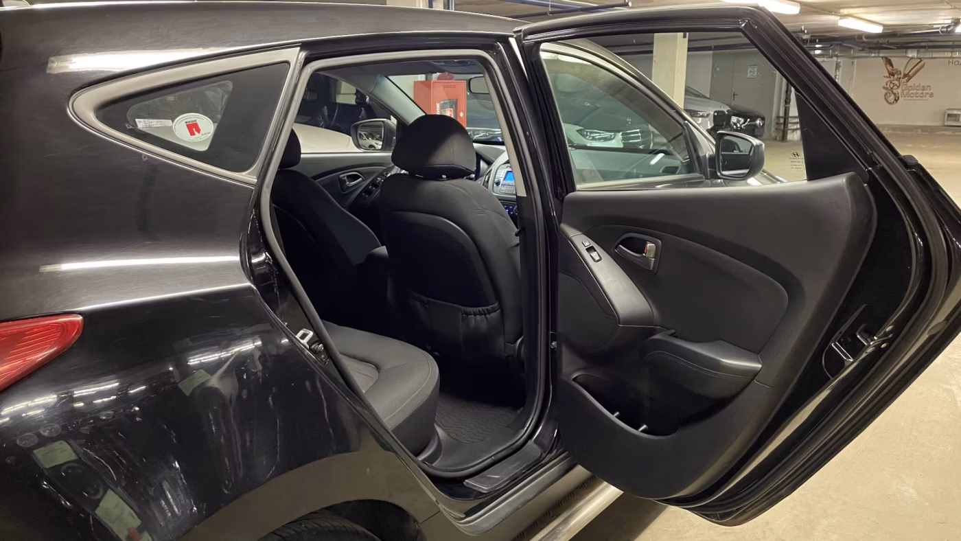 Hyundai ix35 фото 11