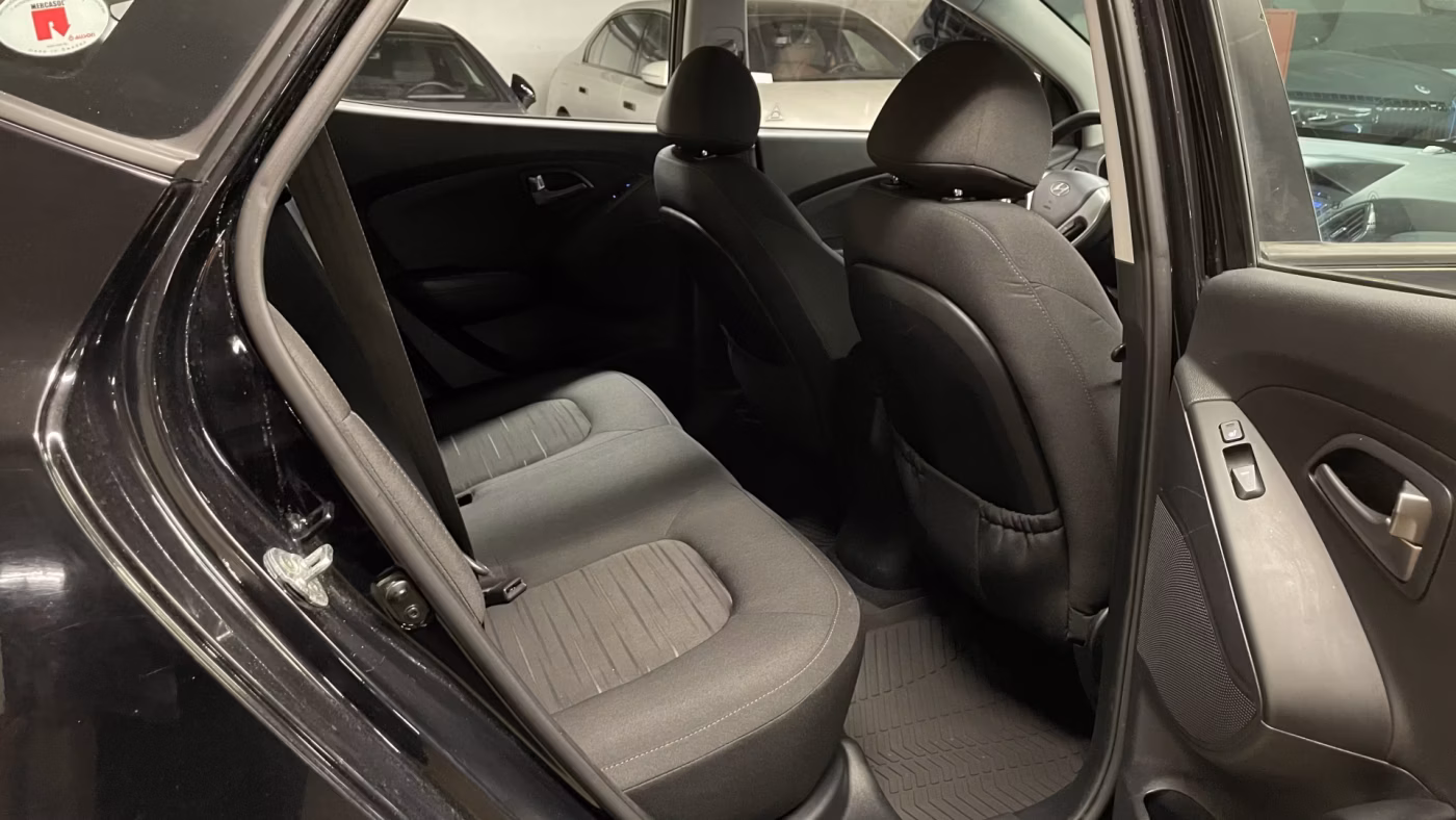 Hyundai ix35 фото 12