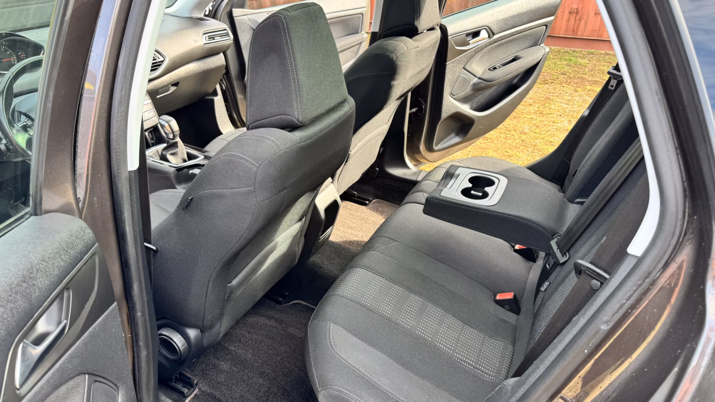 Peugeot 308 фото 8