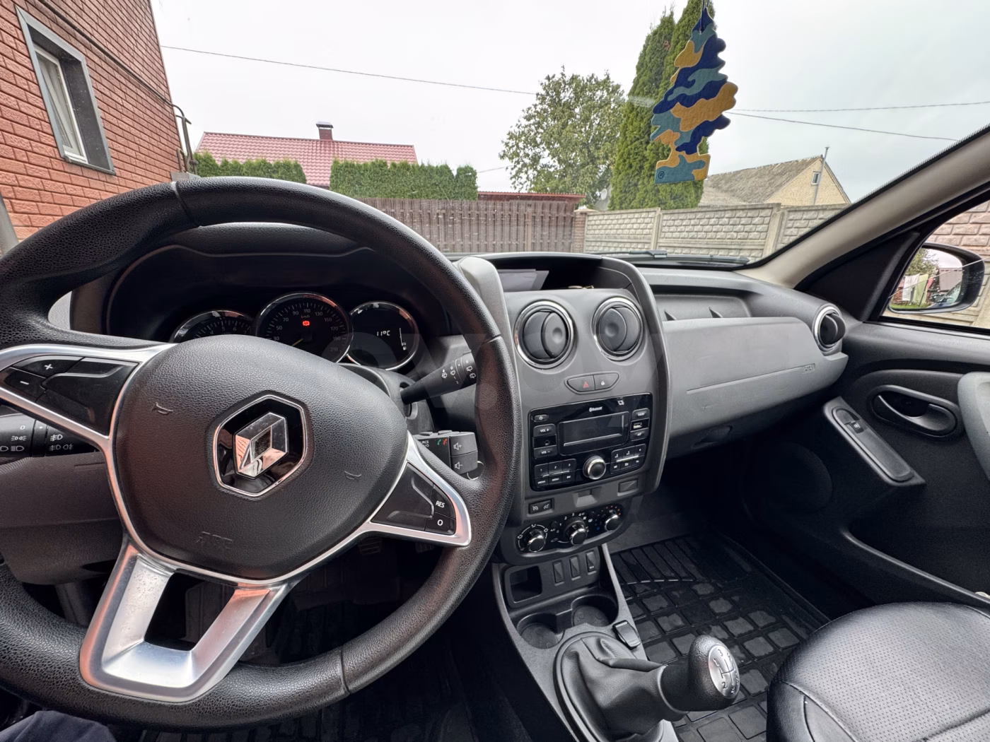 Renault Duster фото 6
