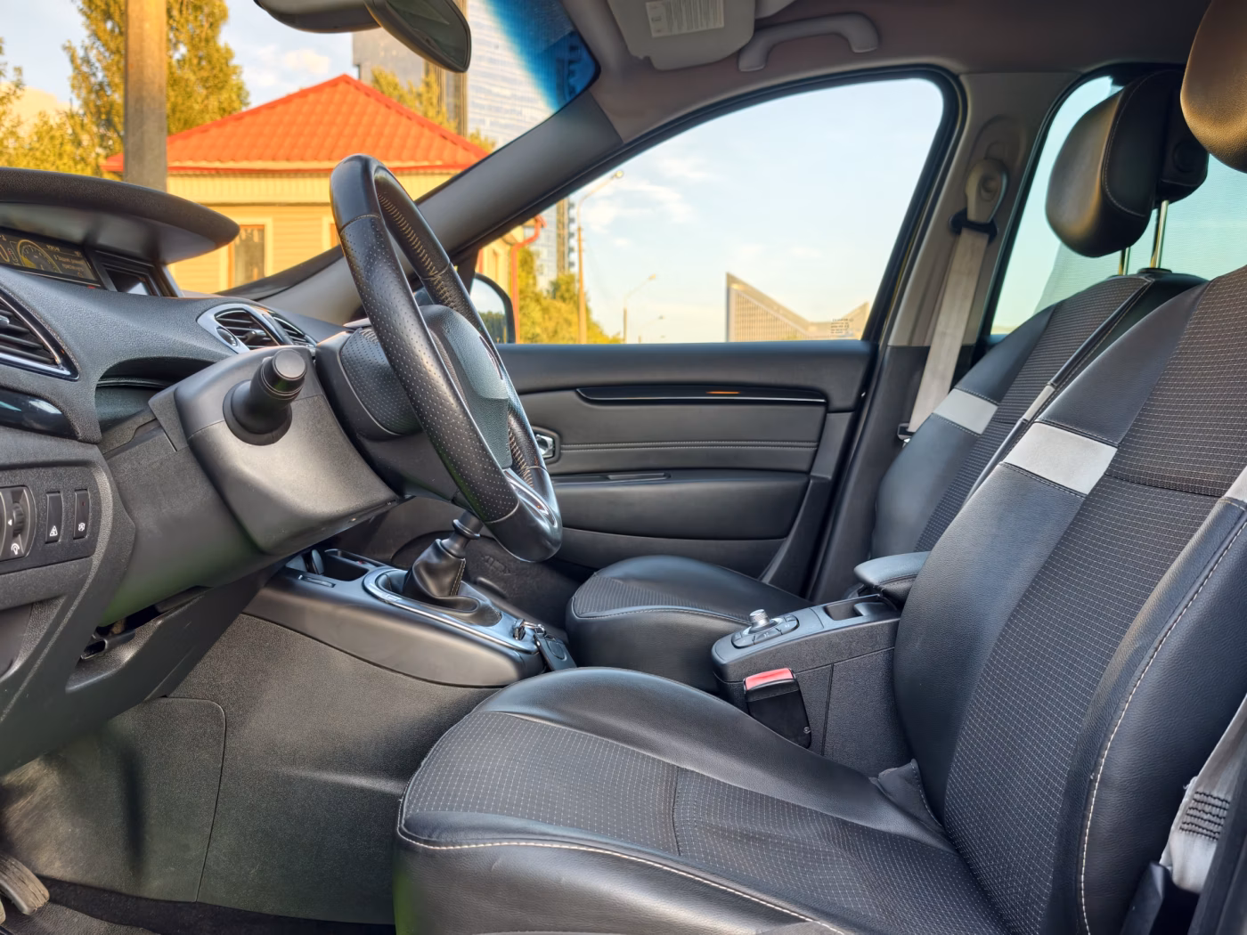 Renault Grand Scenic фото 10