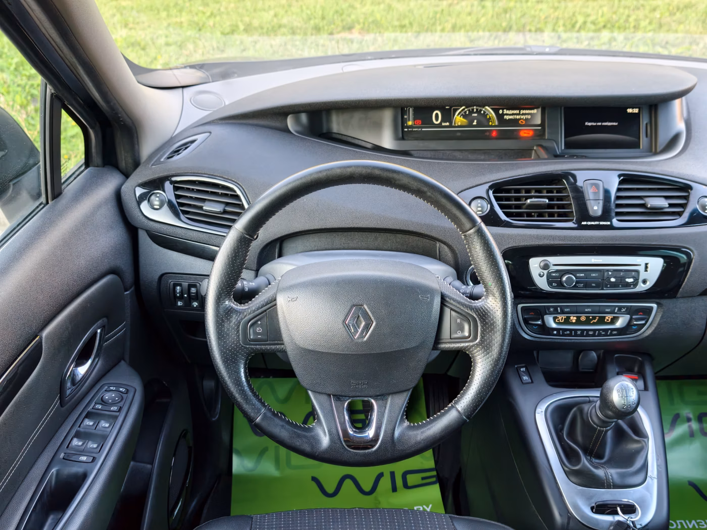 Renault Grand Scenic фото 14