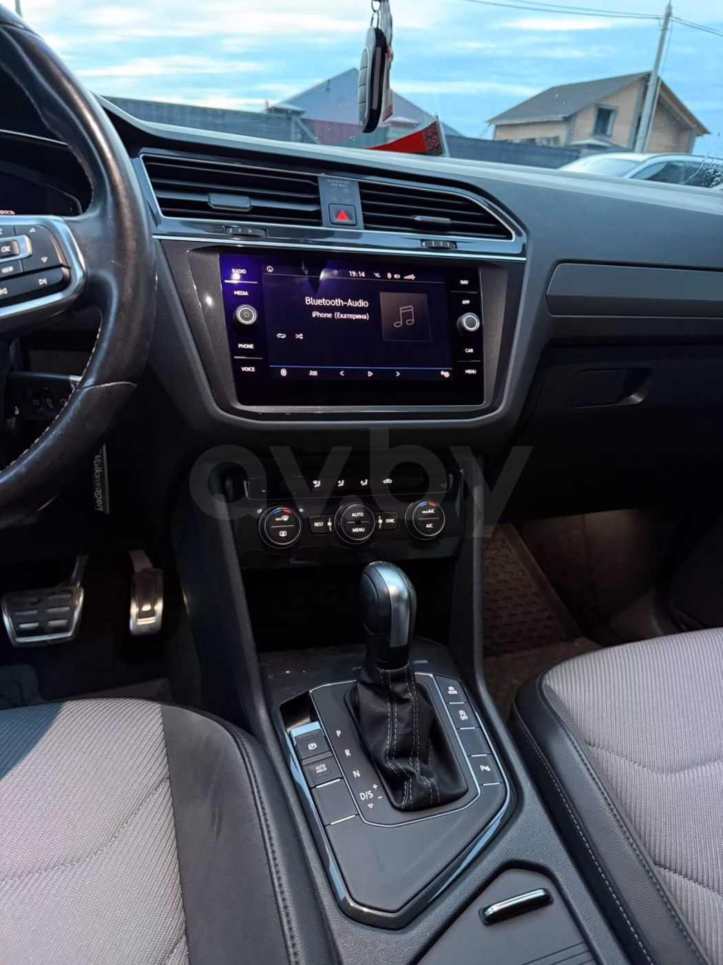 Volkswagen Tiguan фото 13