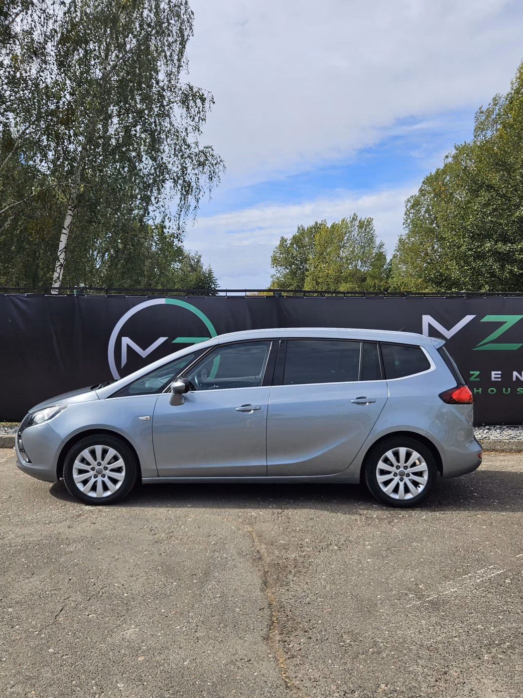 Opel Zafira фото 4