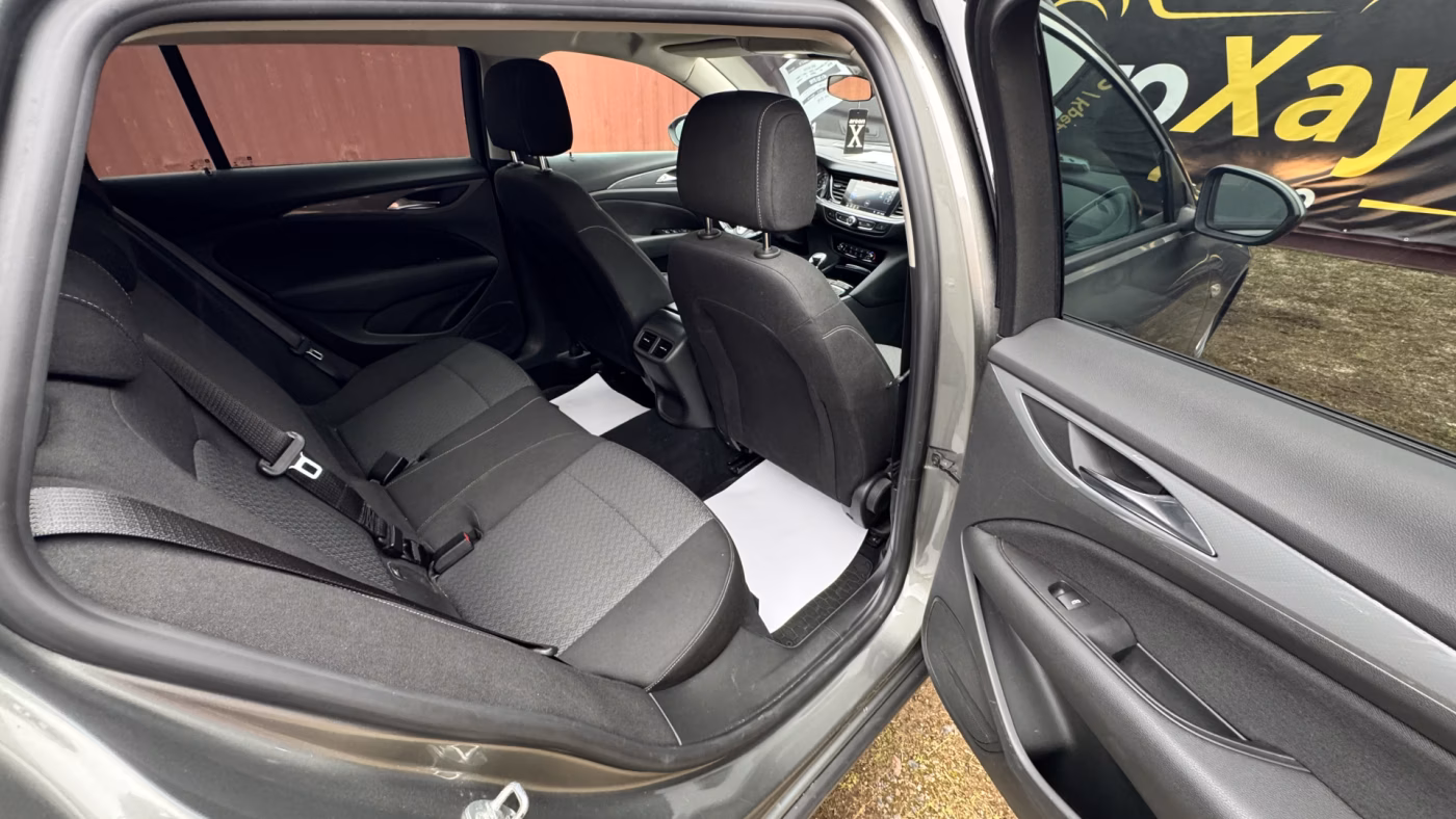 Opel Insignia фото 14