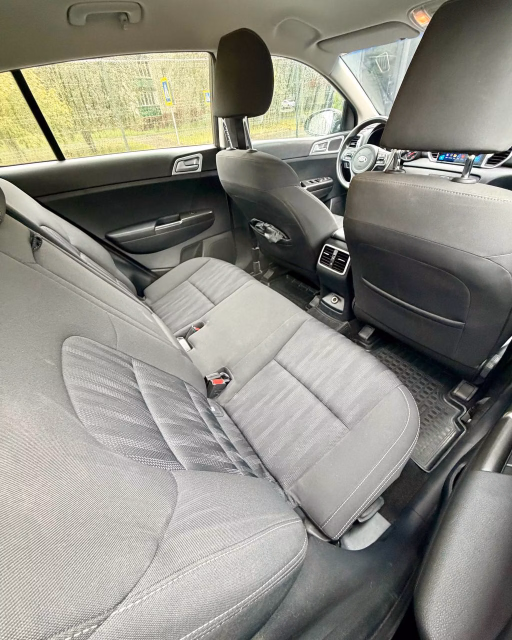 Kia Sportage фото 12