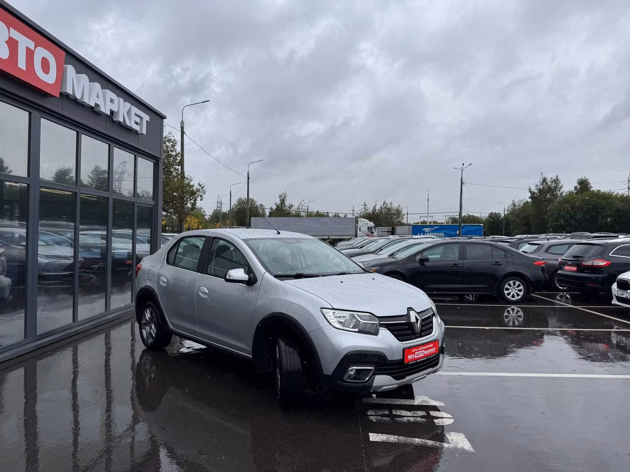 Renault Logan Stepway фото 3