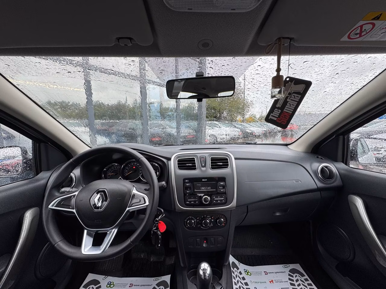Renault Logan Stepway фото 14