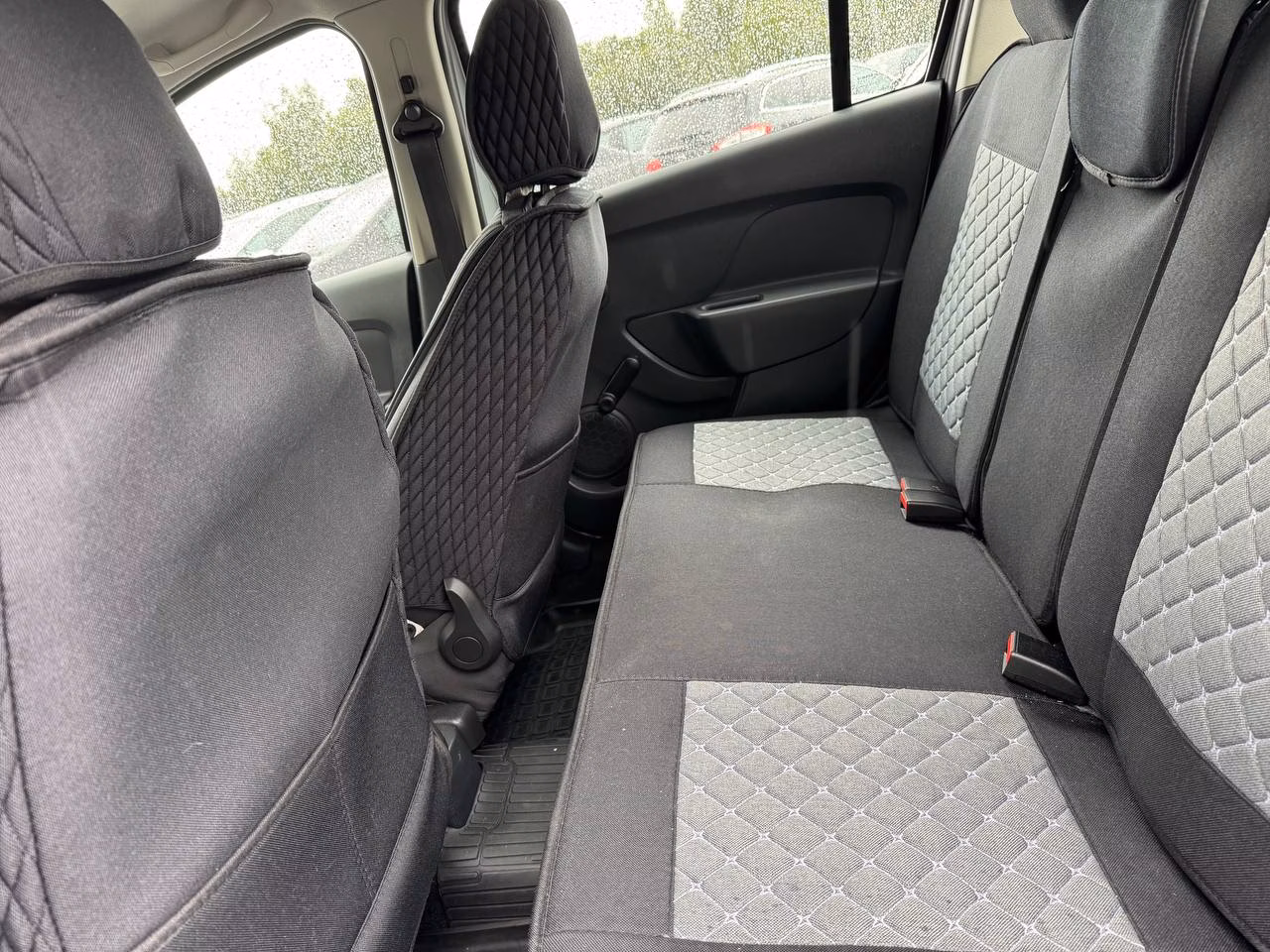 Renault Logan Stepway фото 15