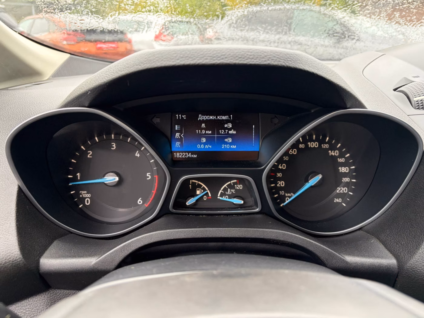 Ford Grand C-Max фото 11
