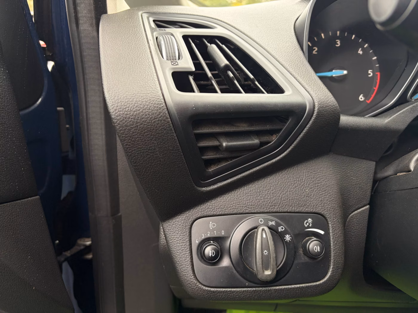 Ford Grand C-Max фото 13