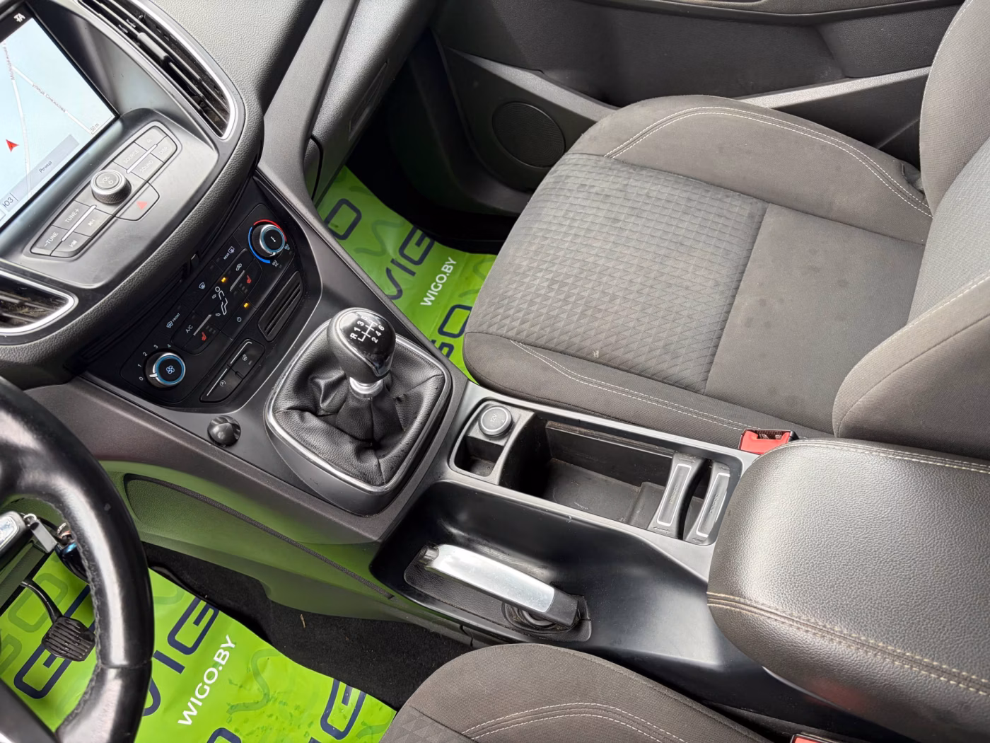 Ford Grand C-Max фото 14