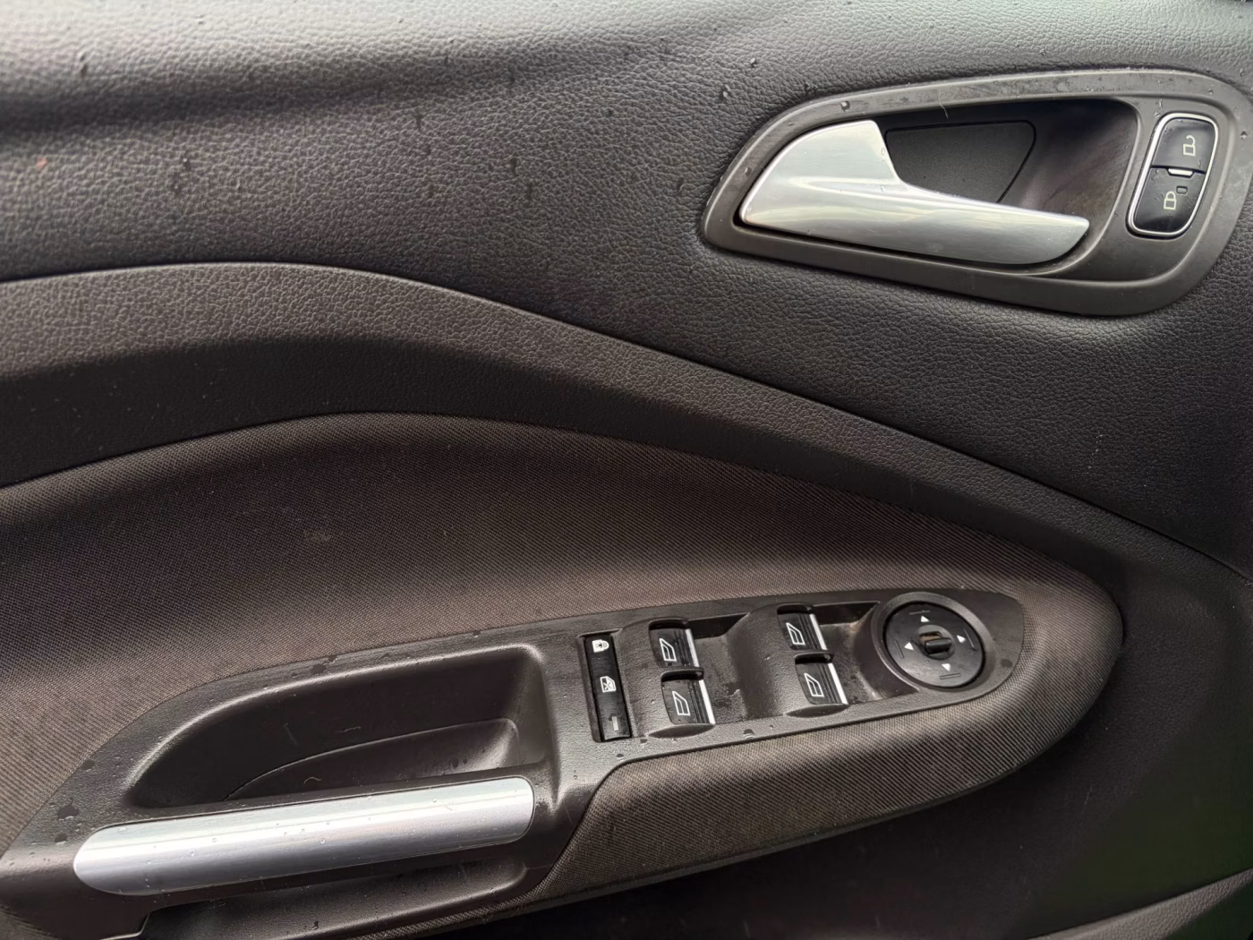 Ford Grand C-Max фото 16