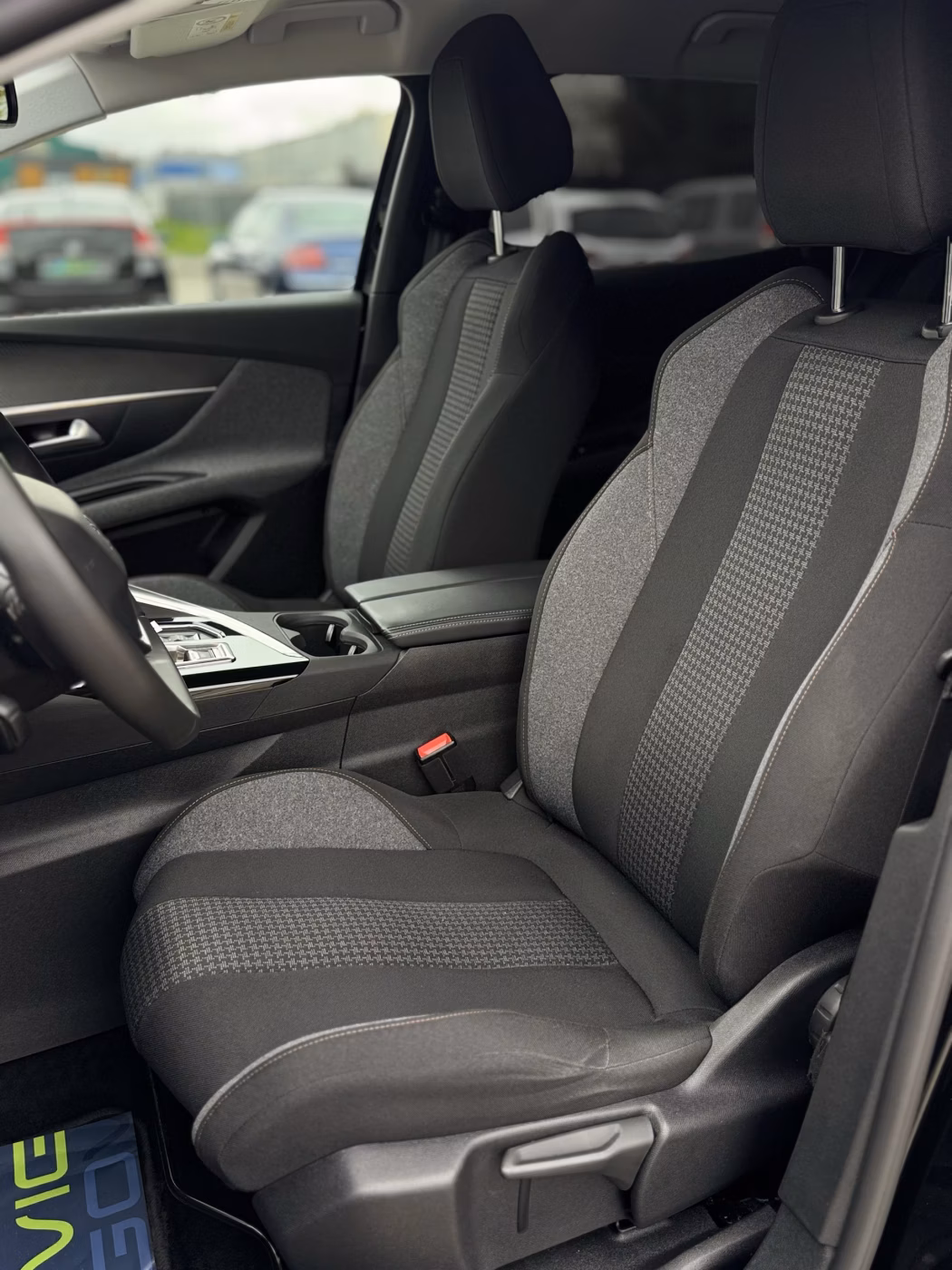 Peugeot 3008 фото 18