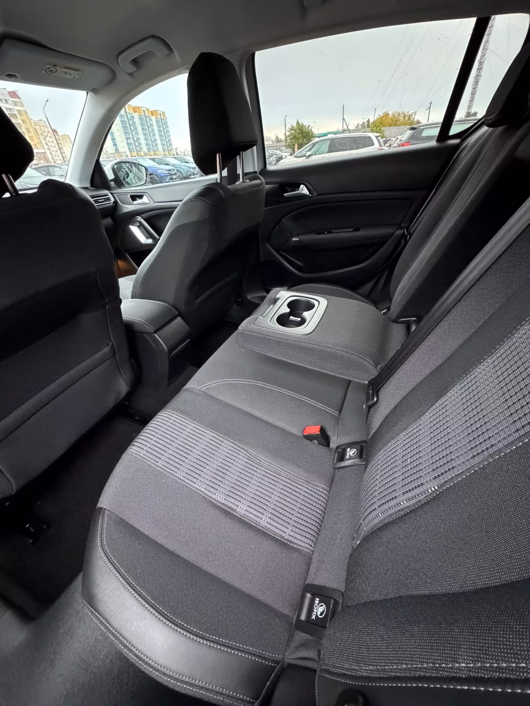 Peugeot 308 фото 9