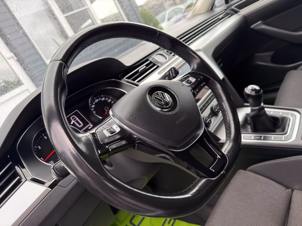 Volkswagen Passat фото 14