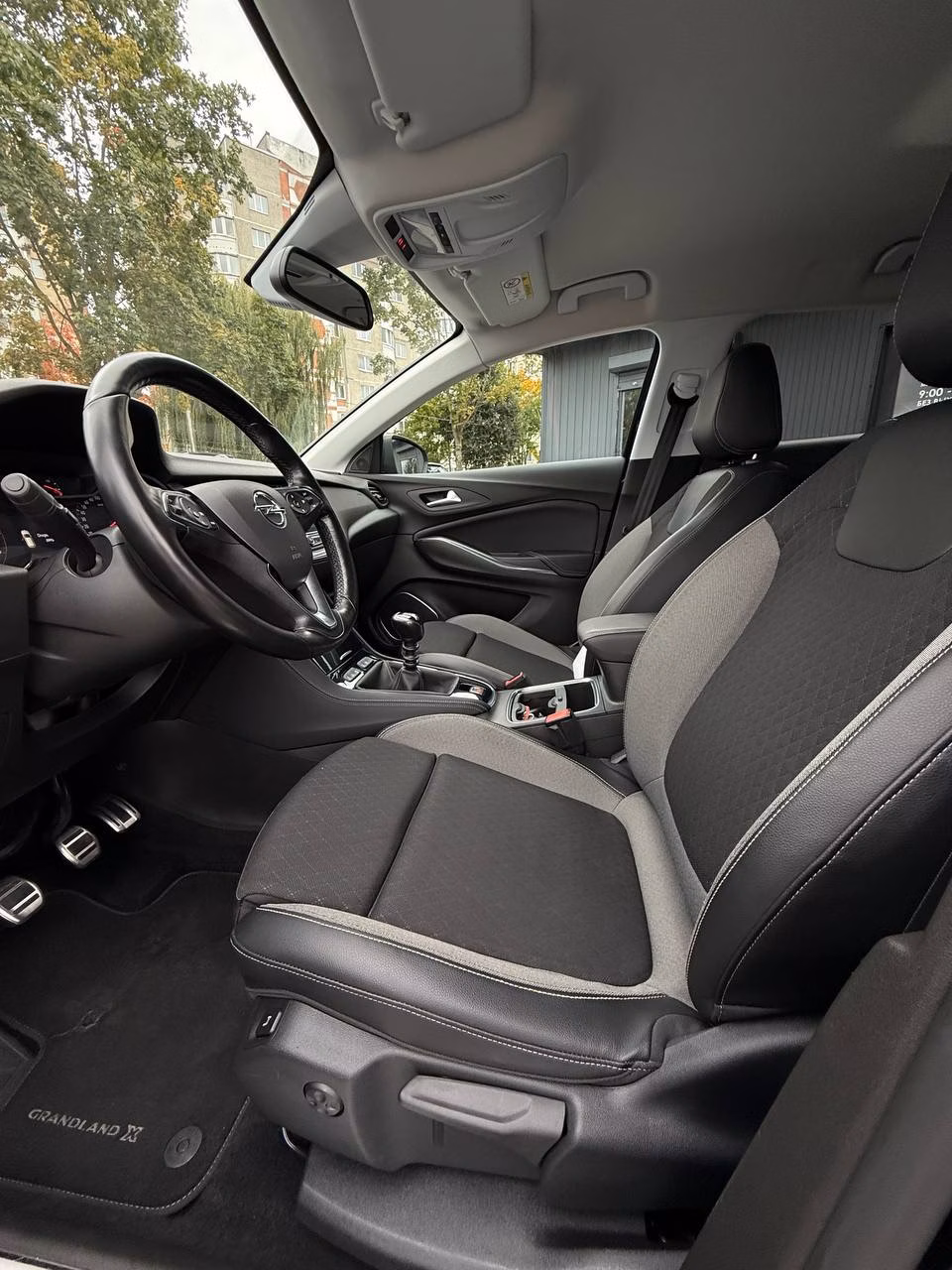 Opel Grandland X фото 8