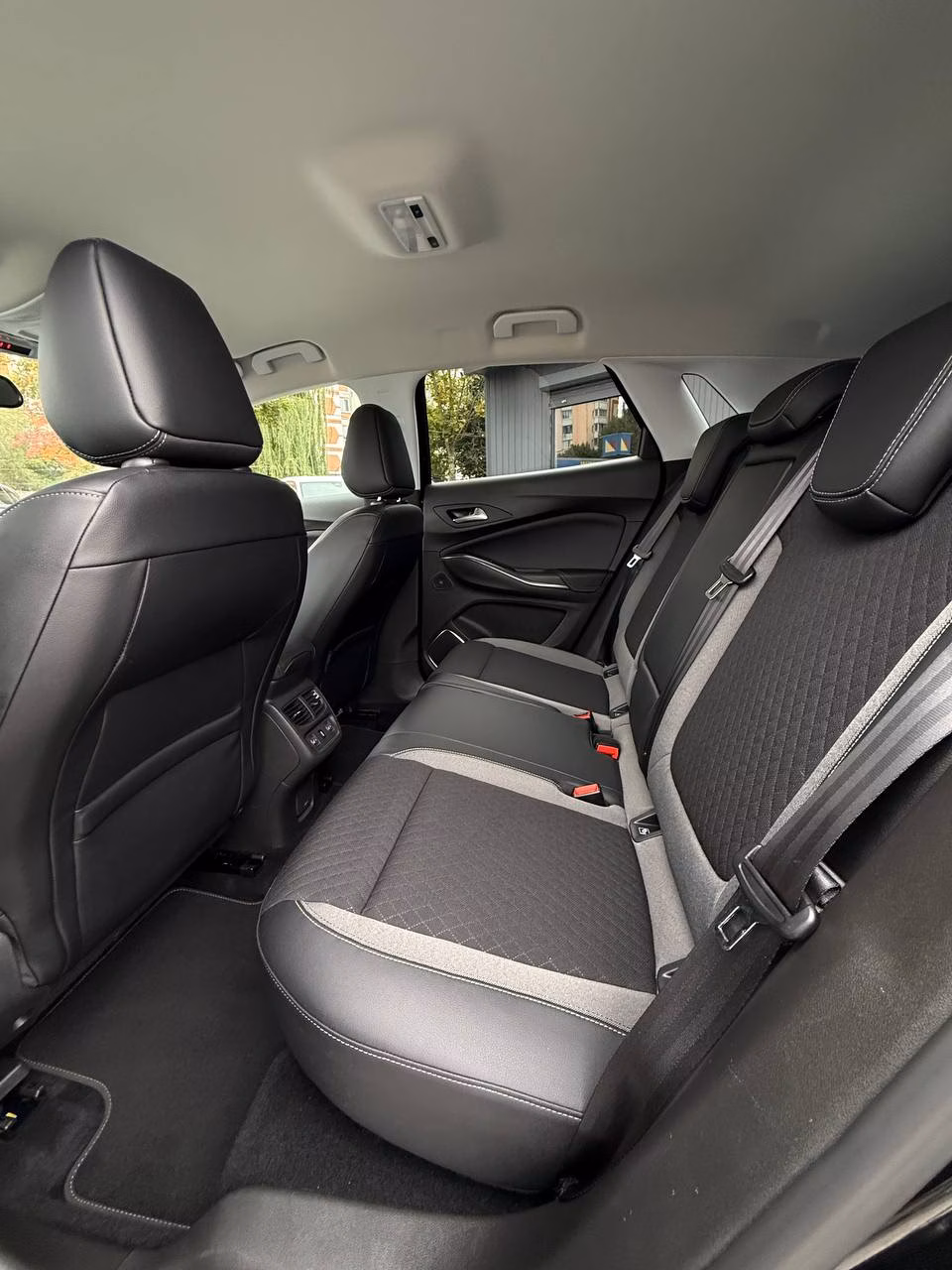 Opel Grandland X фото 9