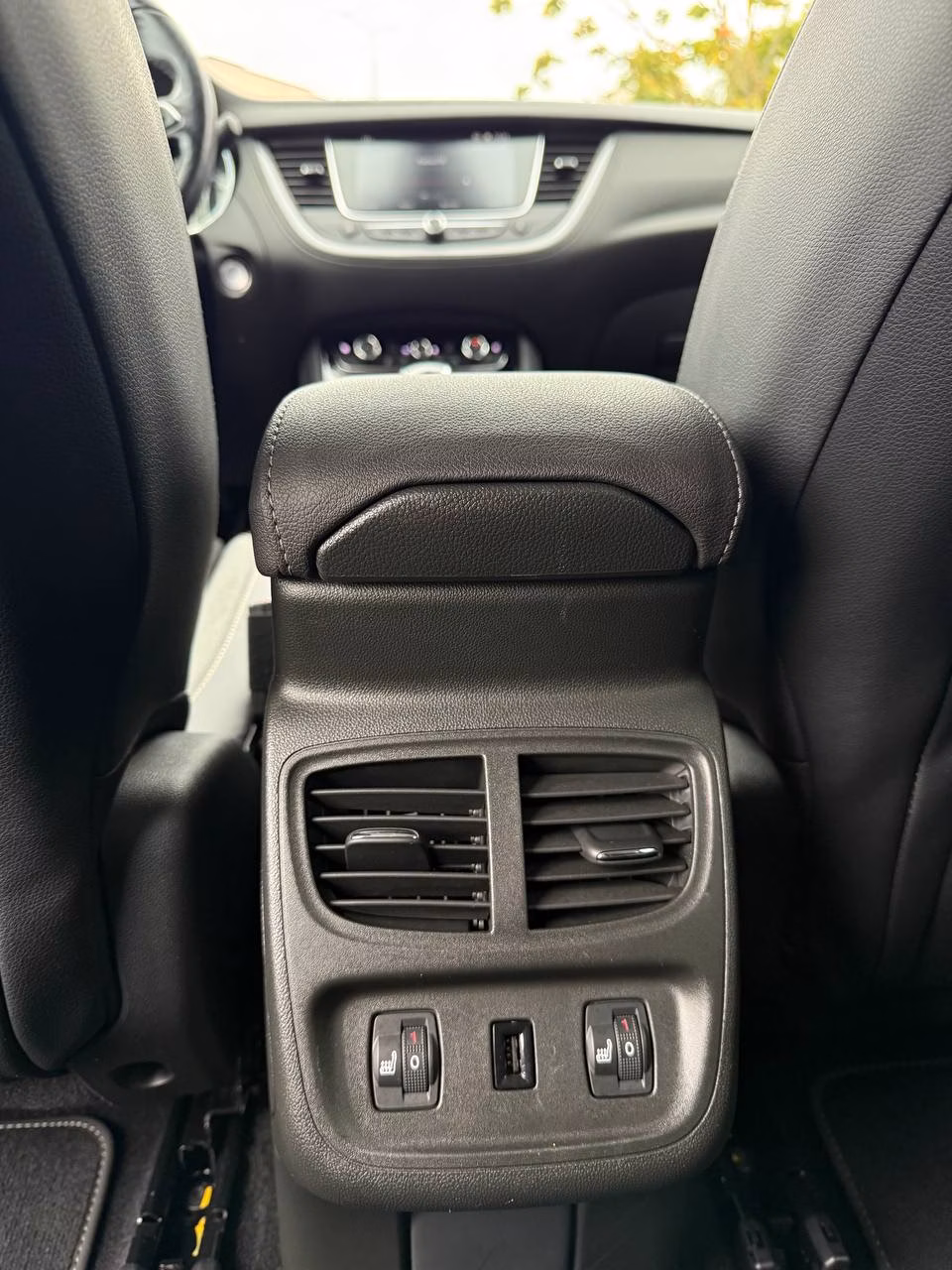 Opel Grandland X фото 14