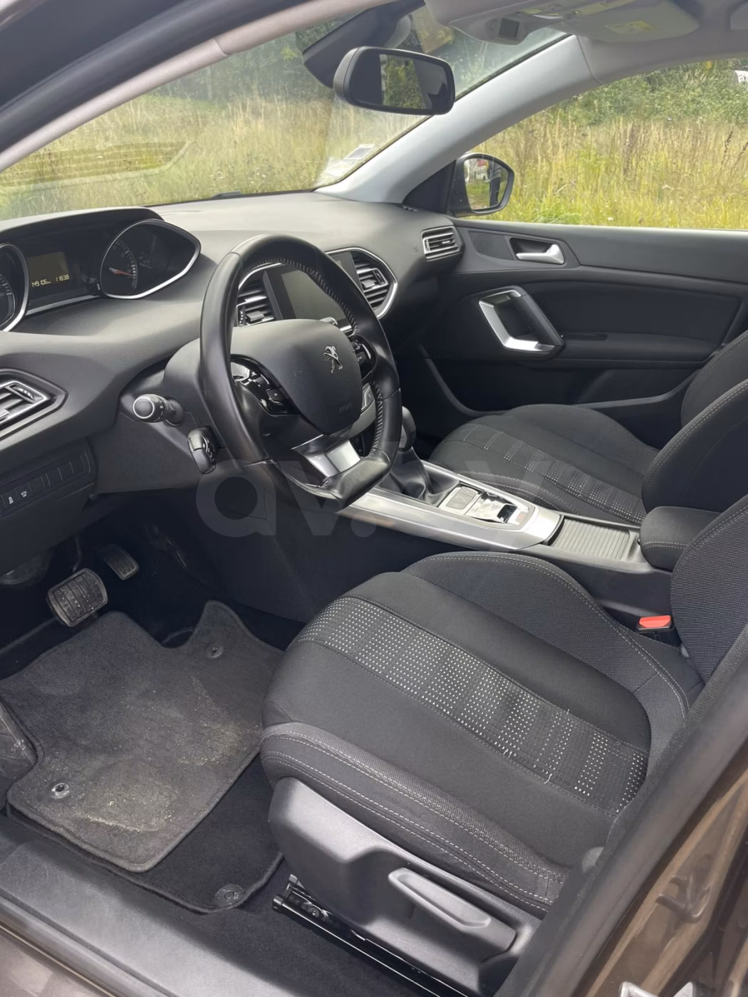 Peugeot 308 фото 11