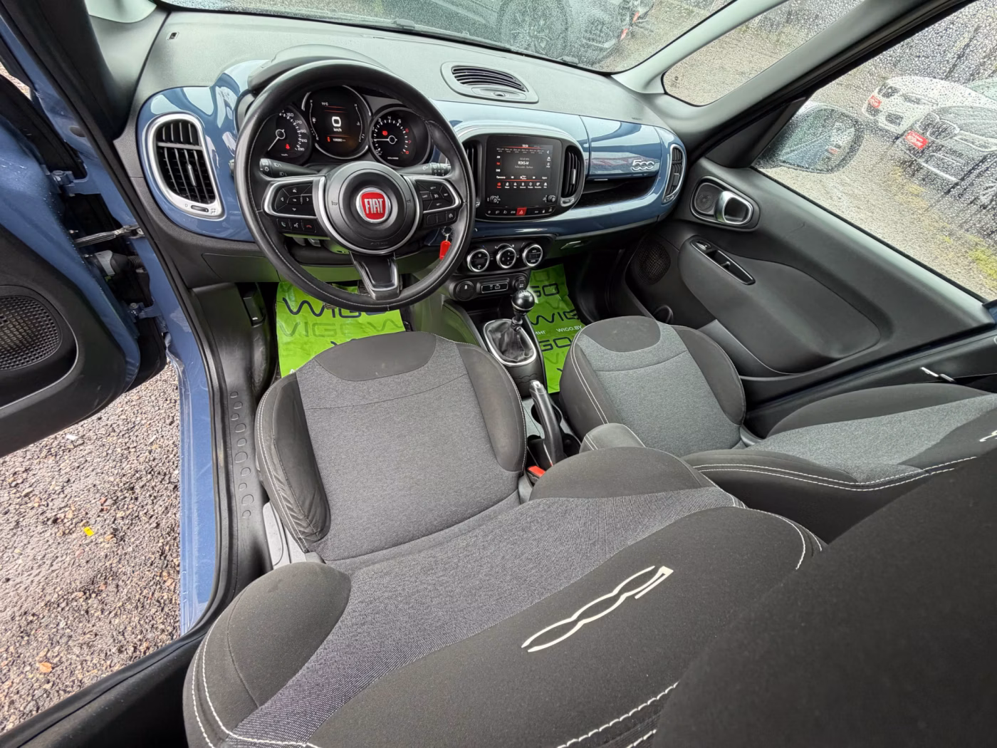 Fiat 500L фото 15
