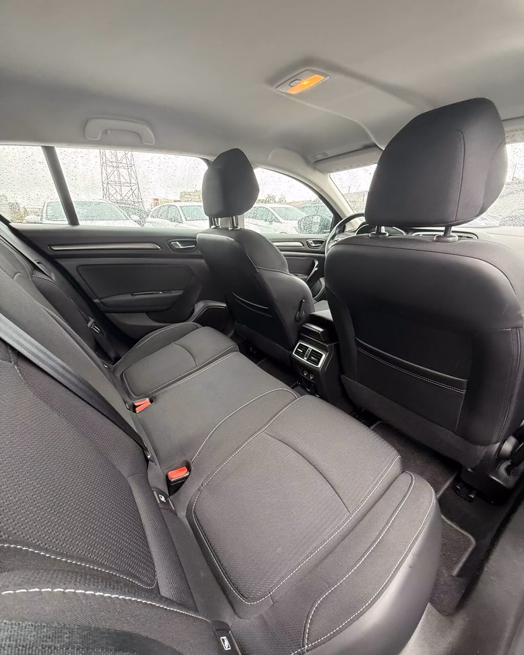 Renault Megane фото 12