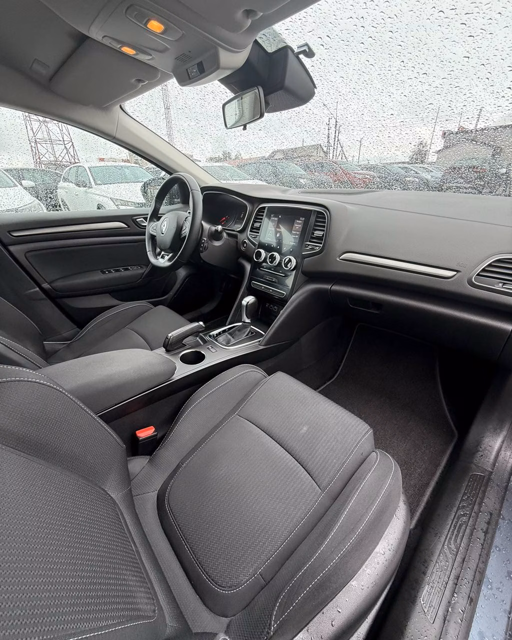 Renault Megane фото 13