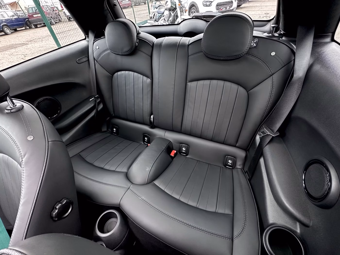 MINI Hatch фото 11