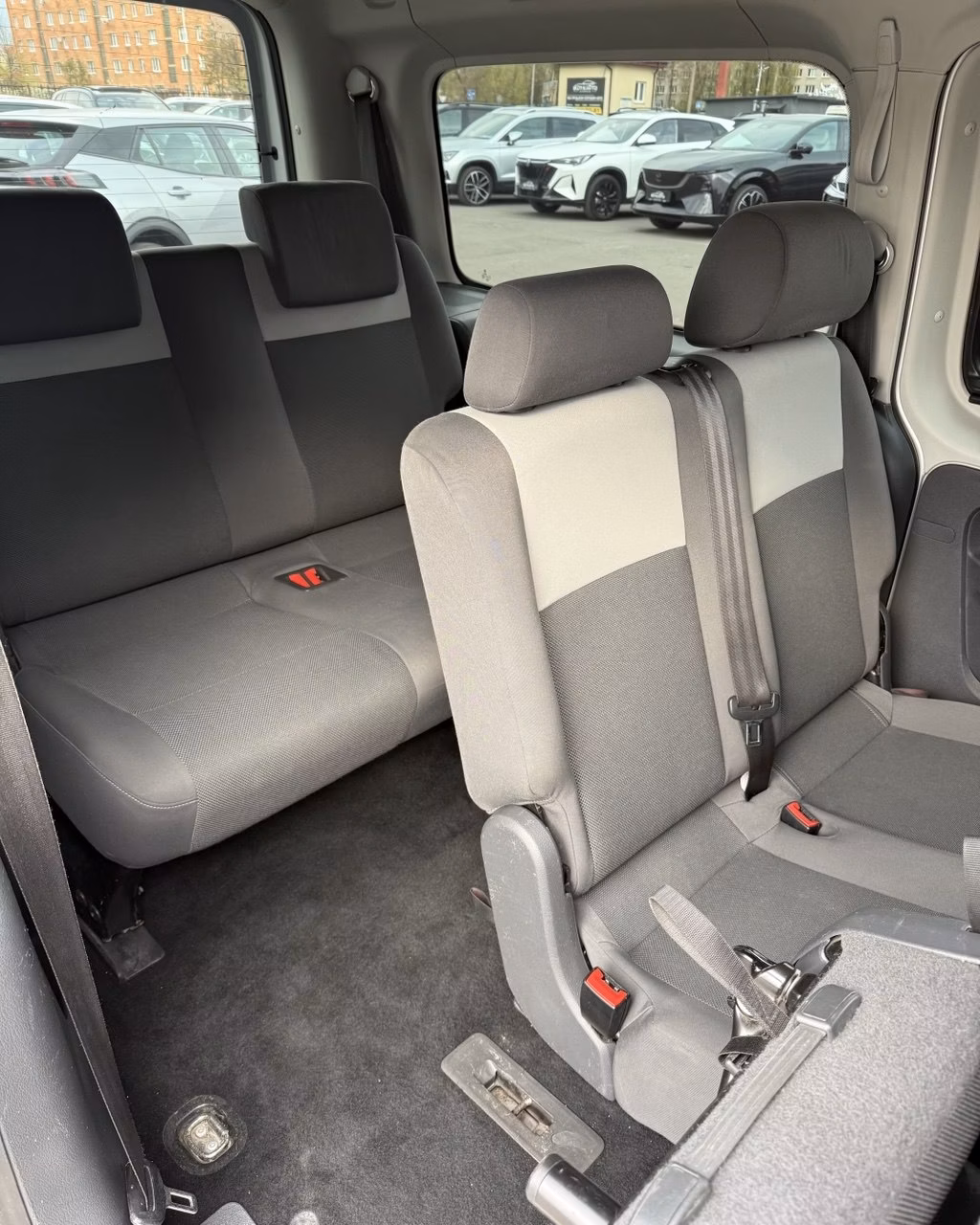 Volkswagen Caddy MAXI фото 10