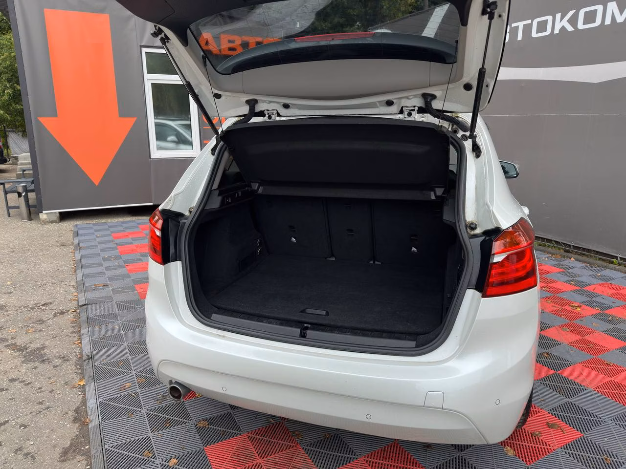 BMW 2 серия Active Tourer фото 5