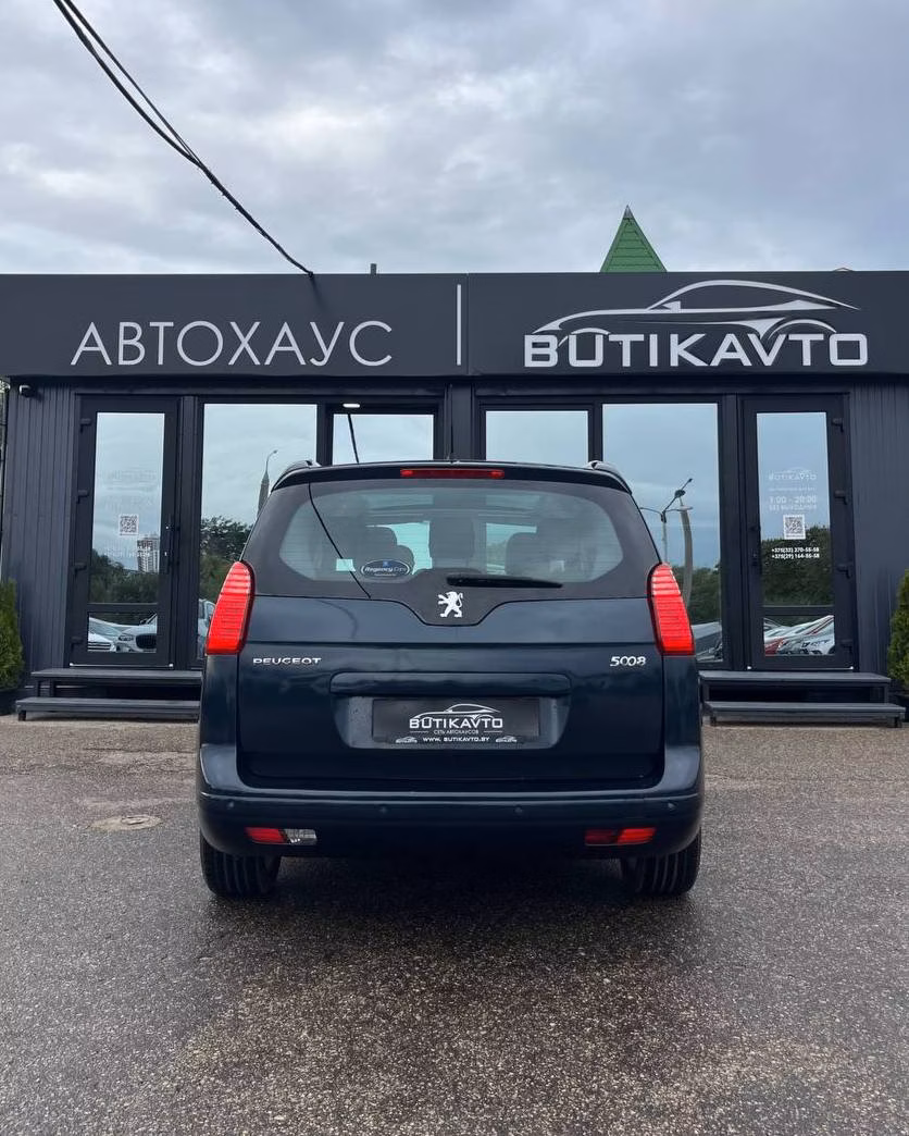 Peugeot 5008 фото 6