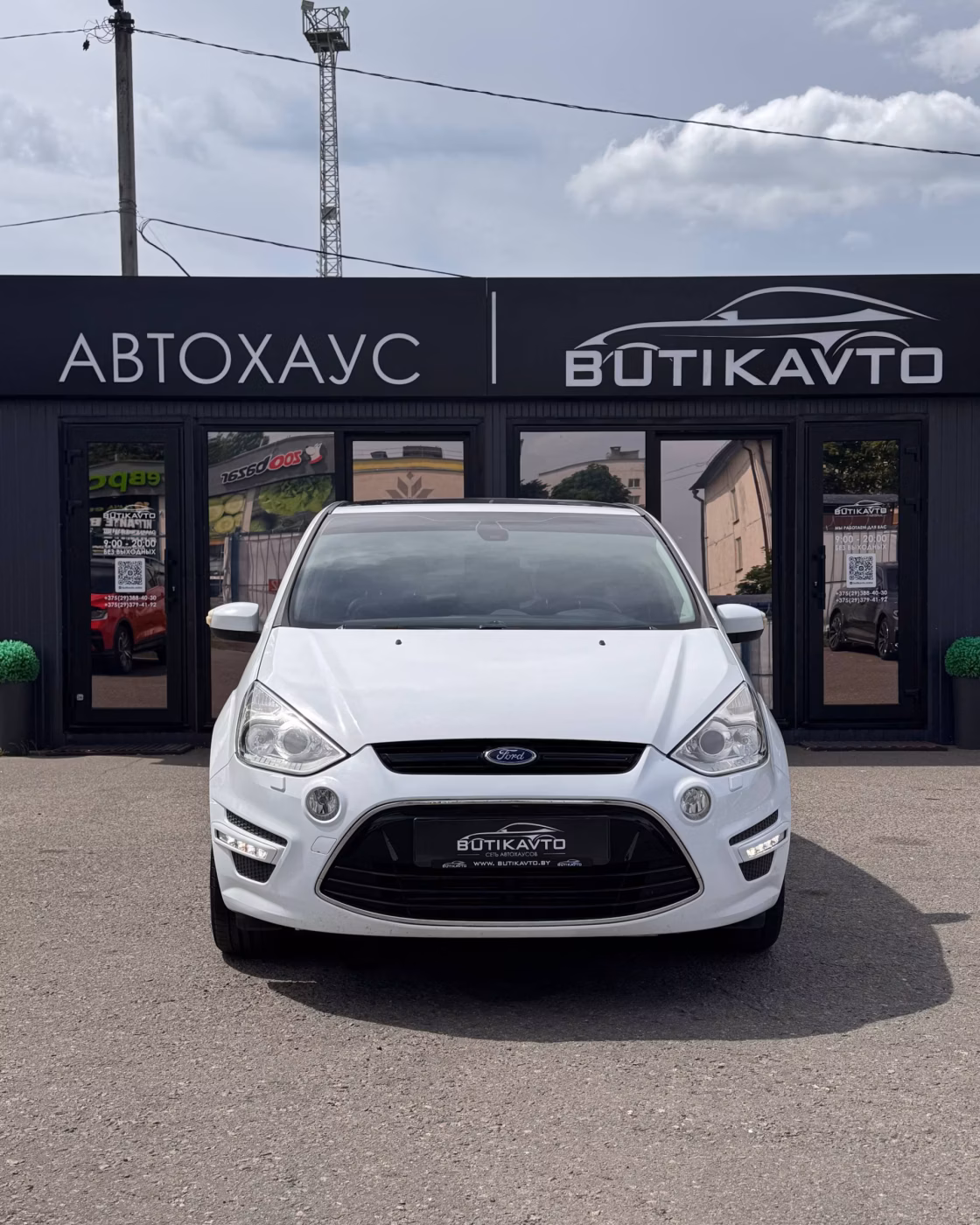 Ford S-MAX фото 2