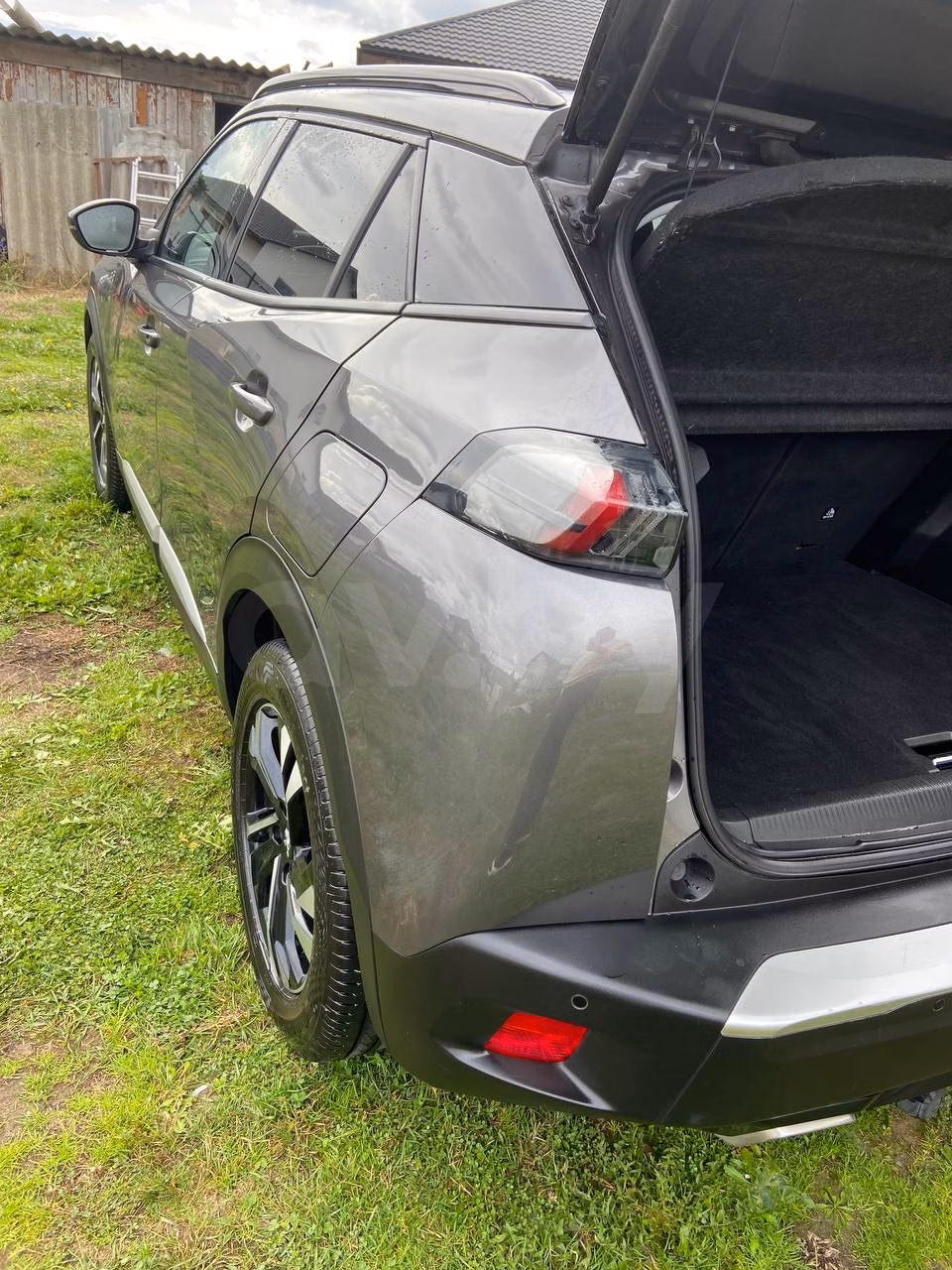 Peugeot 2008 фото 6