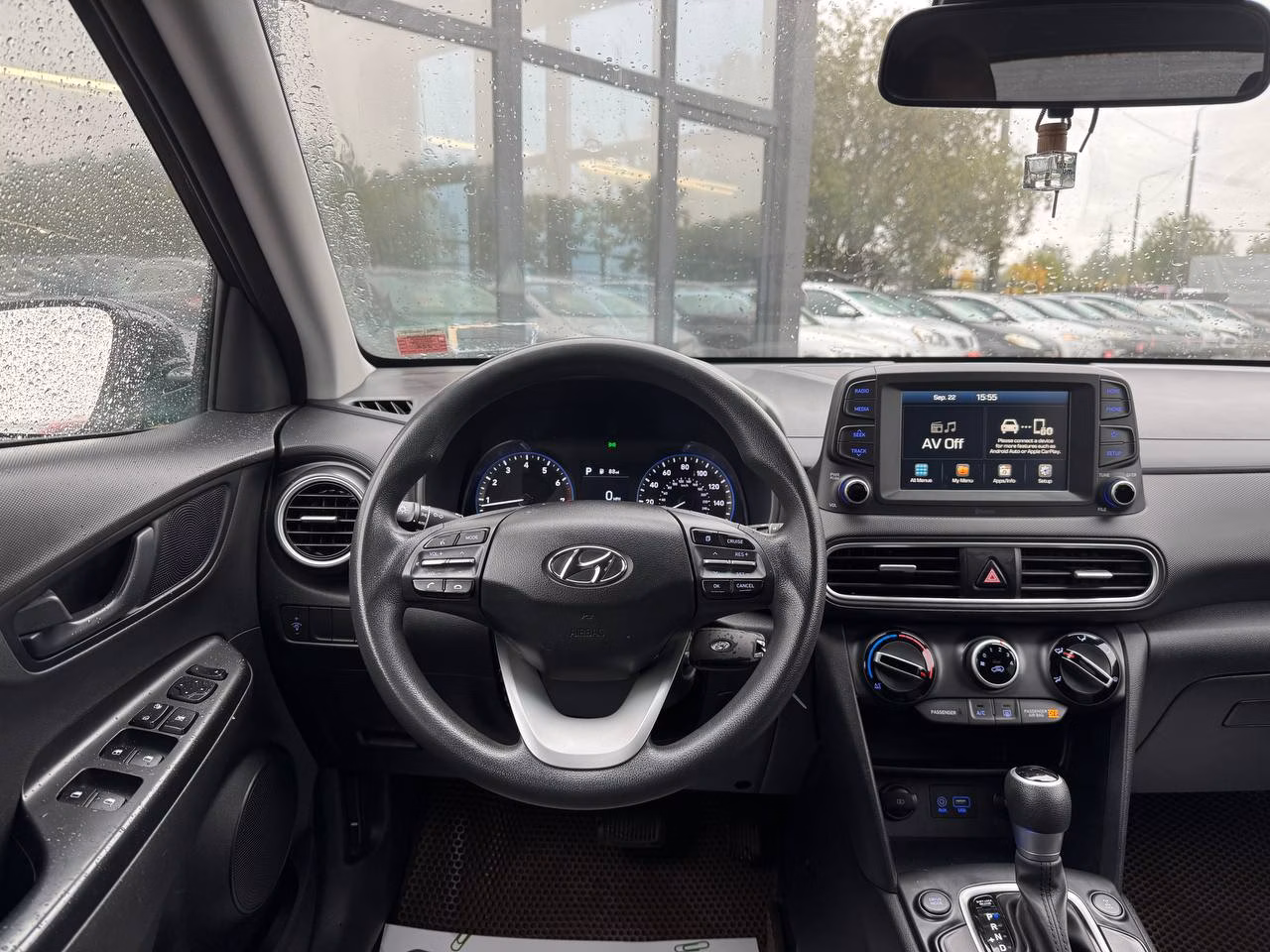 Hyundai Kona фото 9