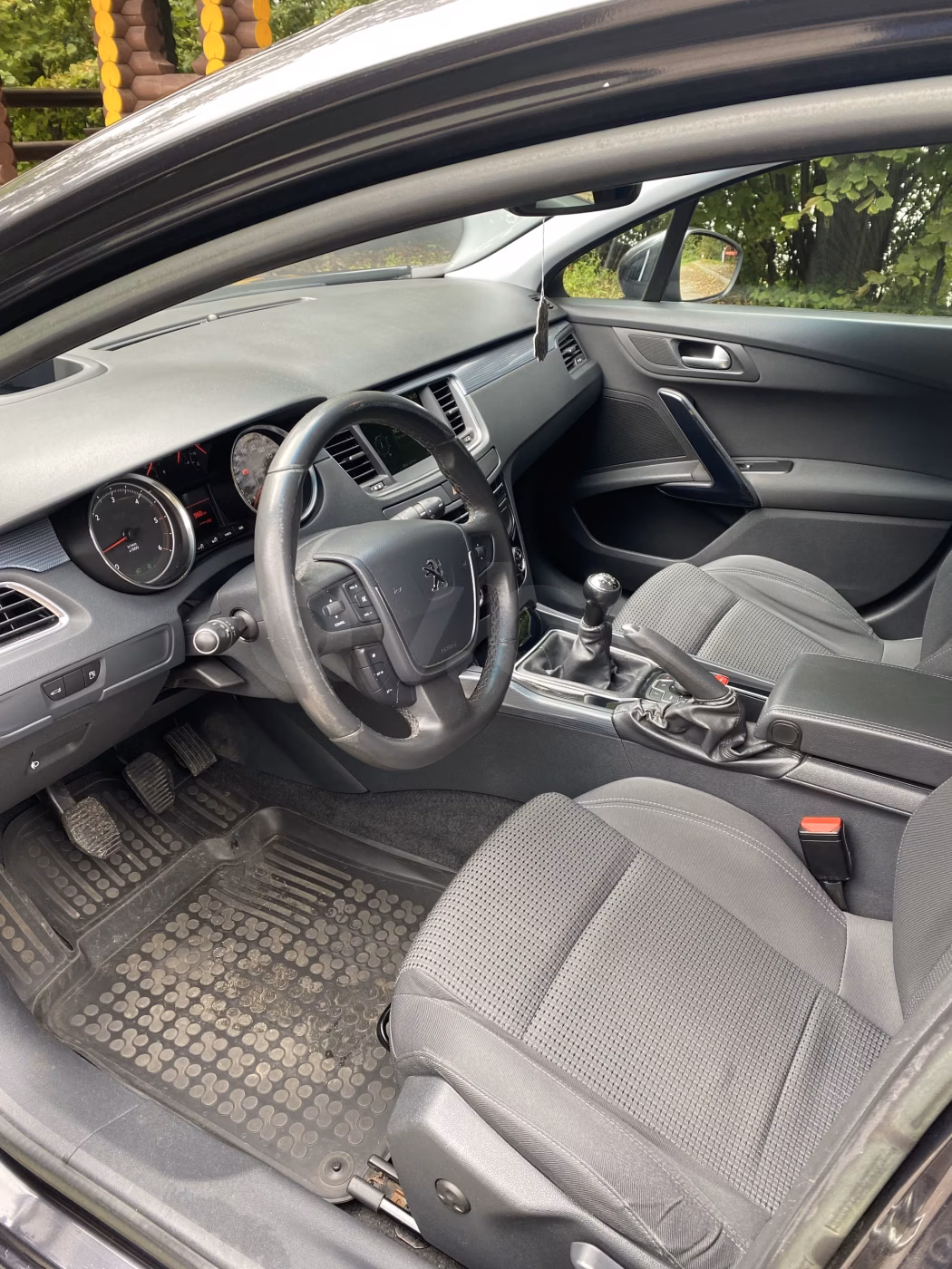 Peugeot 508 фото 13