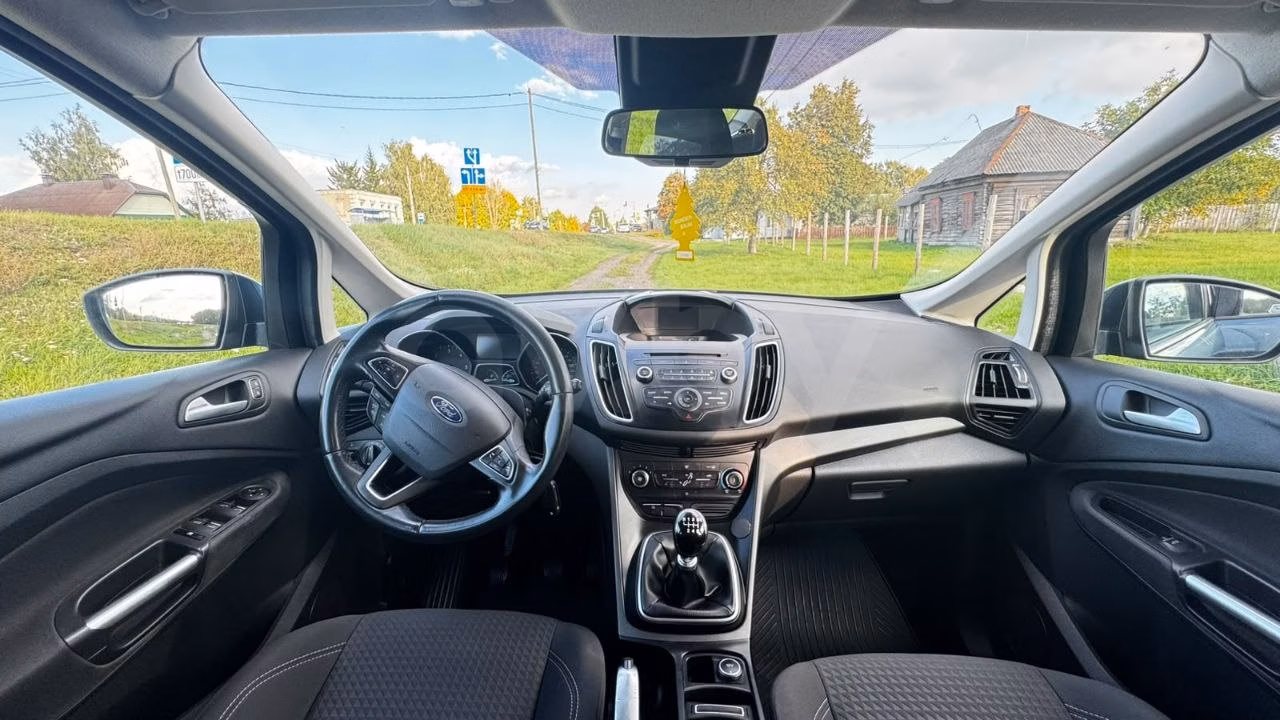 Ford C-MAX фото 15