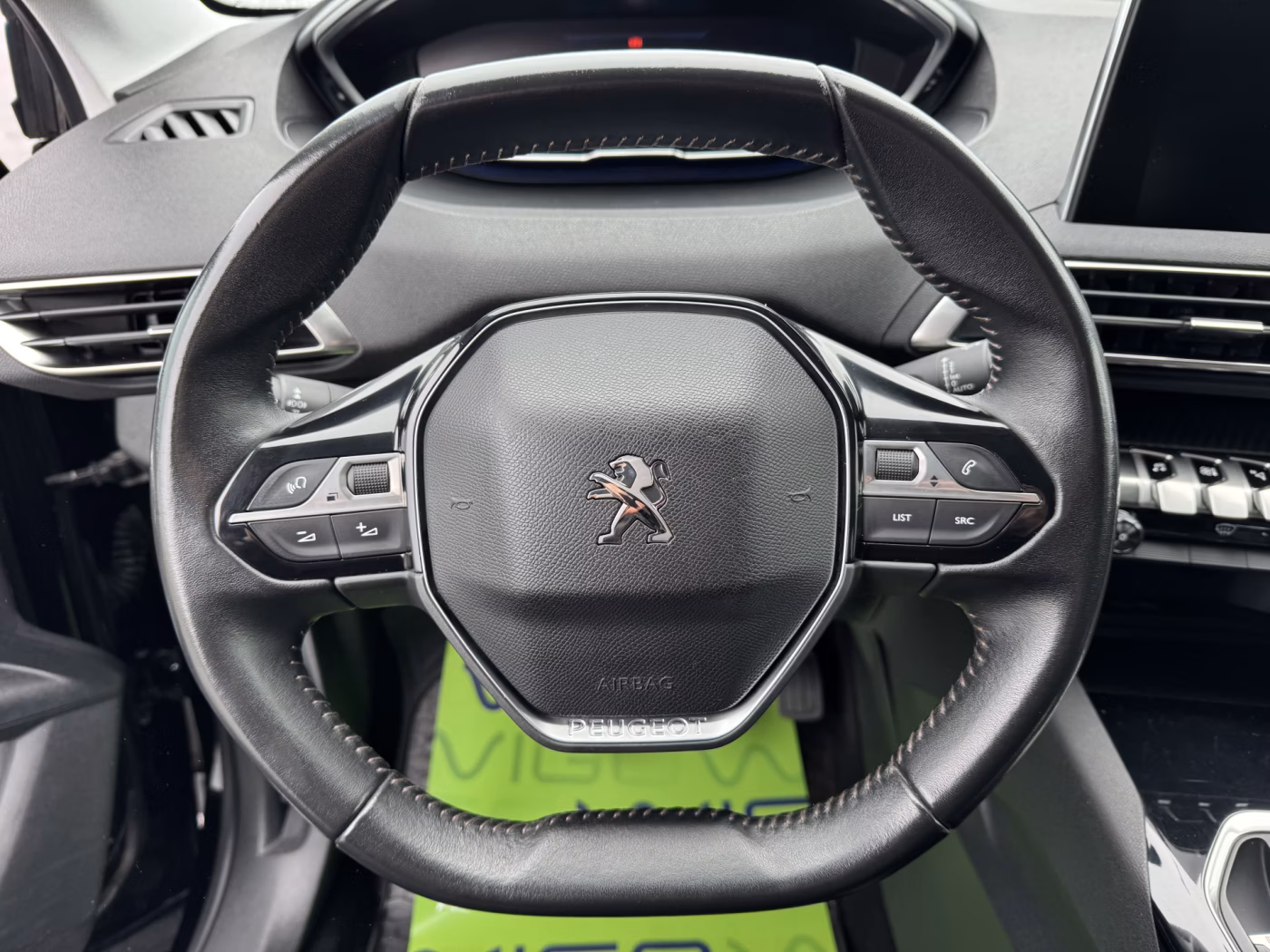Peugeot 3008 фото 11
