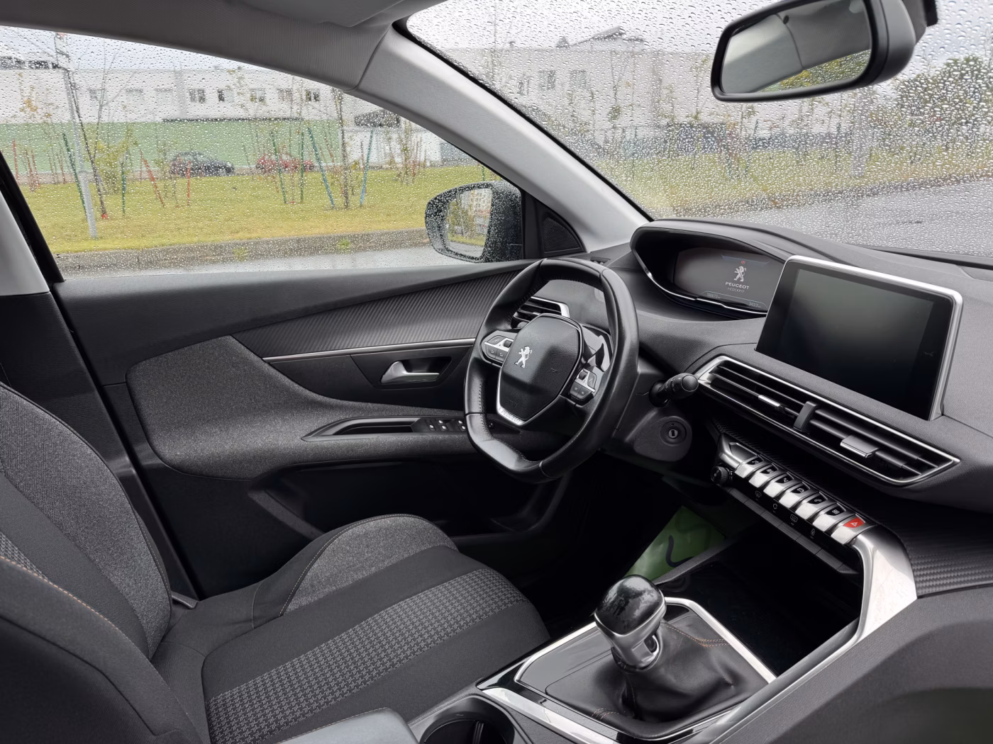 Peugeot 3008 фото 15
