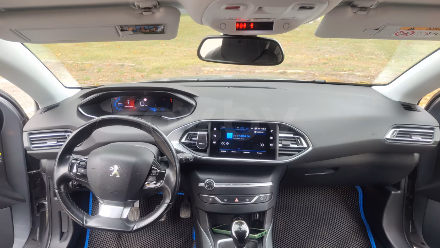 Peugeot 308