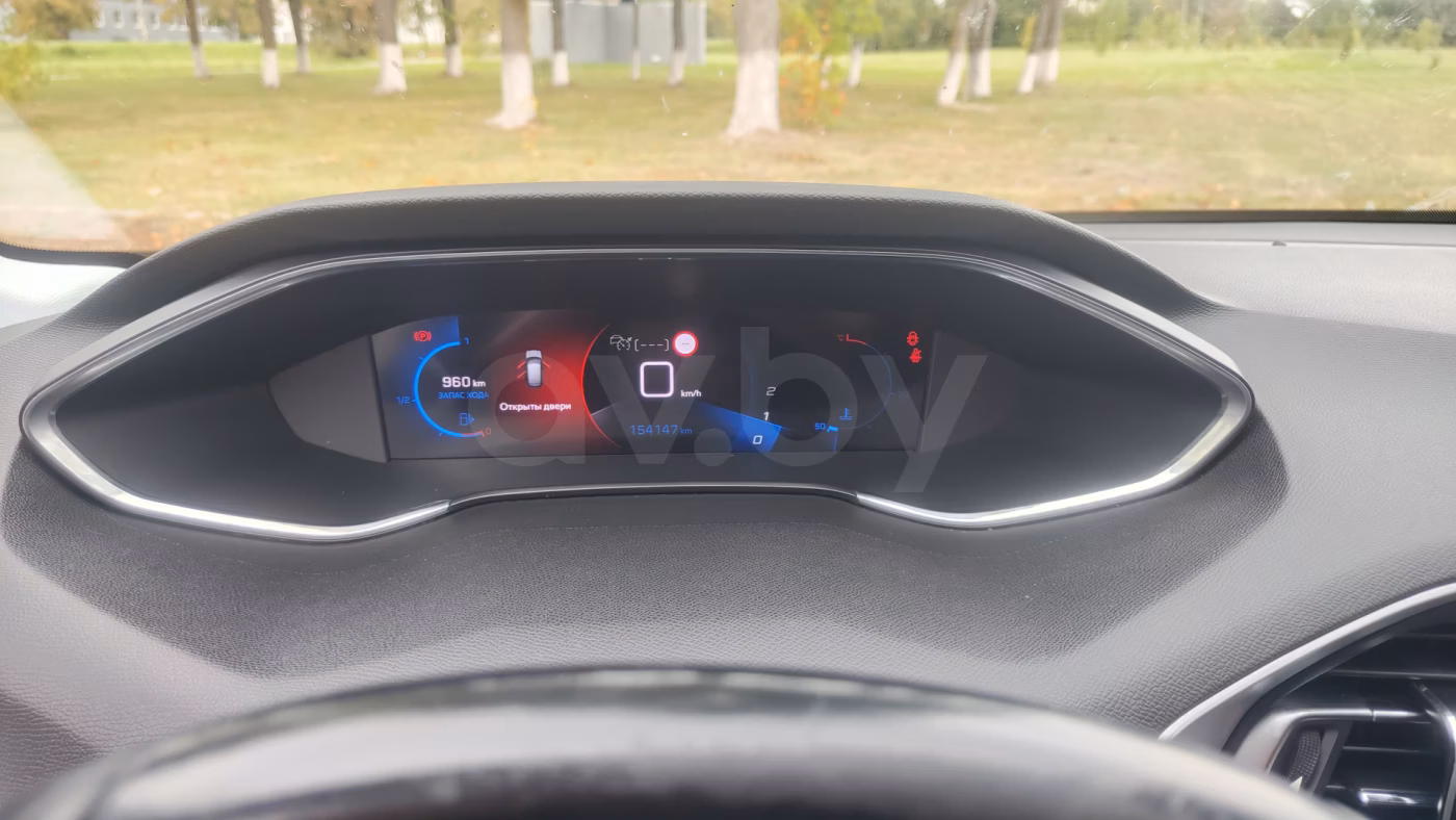 Peugeot 308 фото 2