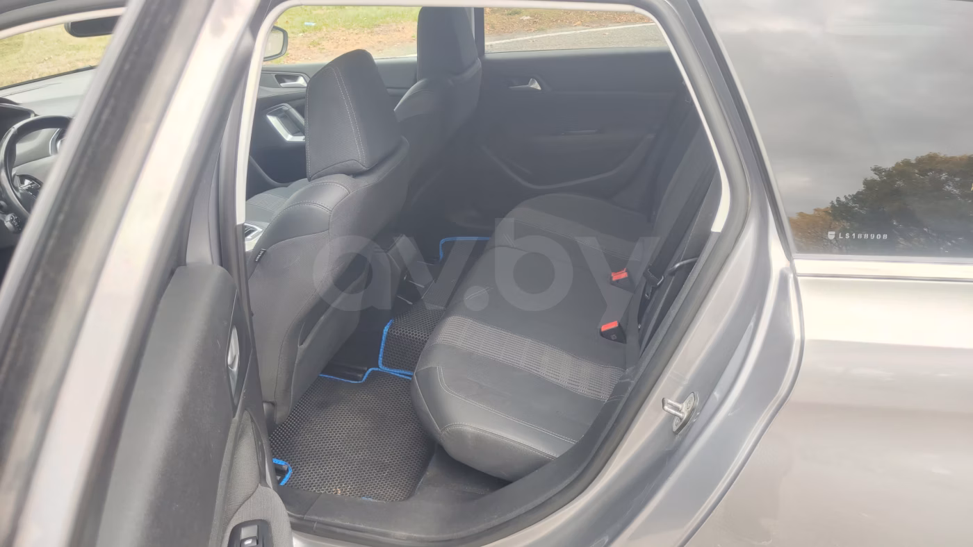 Peugeot 308 фото 6