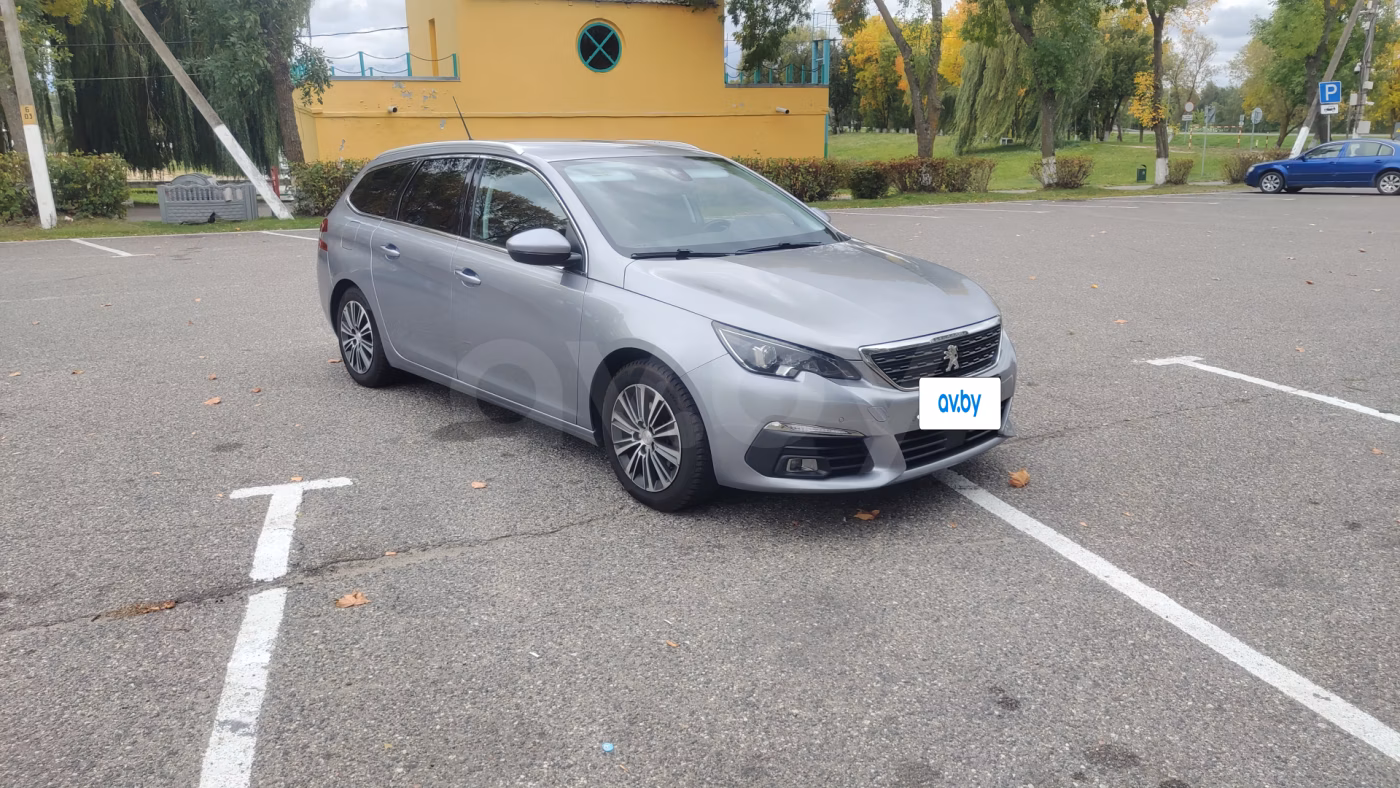 Peugeot 308 фото 7