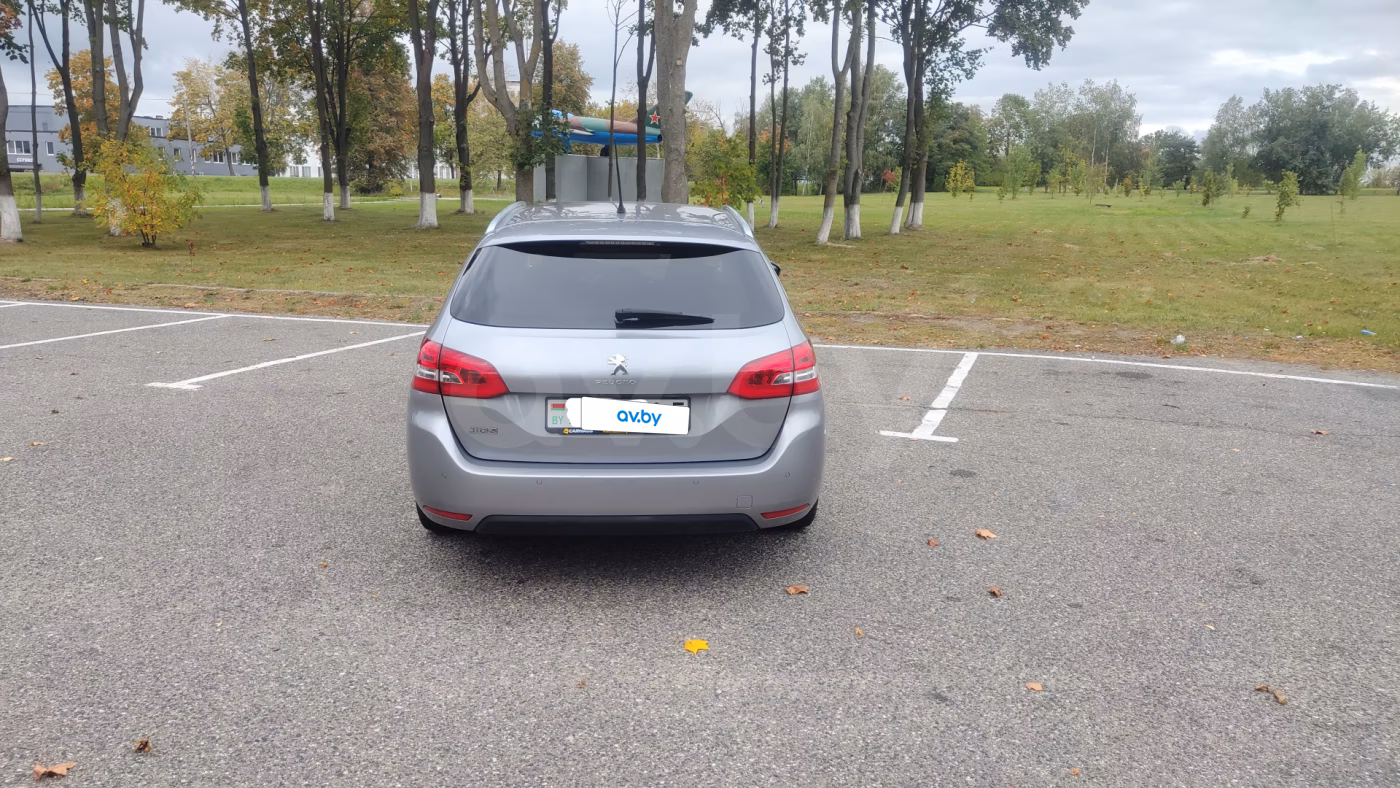 Peugeot 308 фото 12