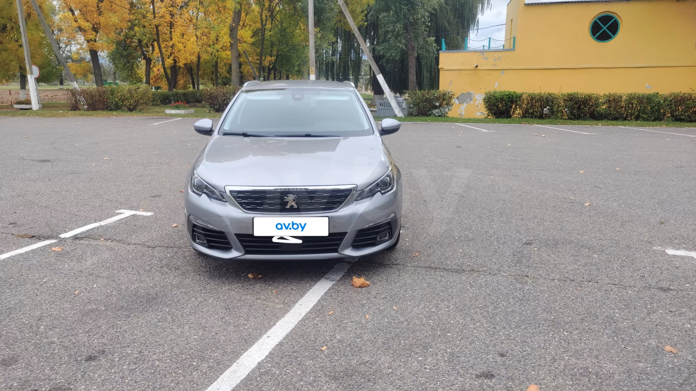 Peugeot 308 фото 13