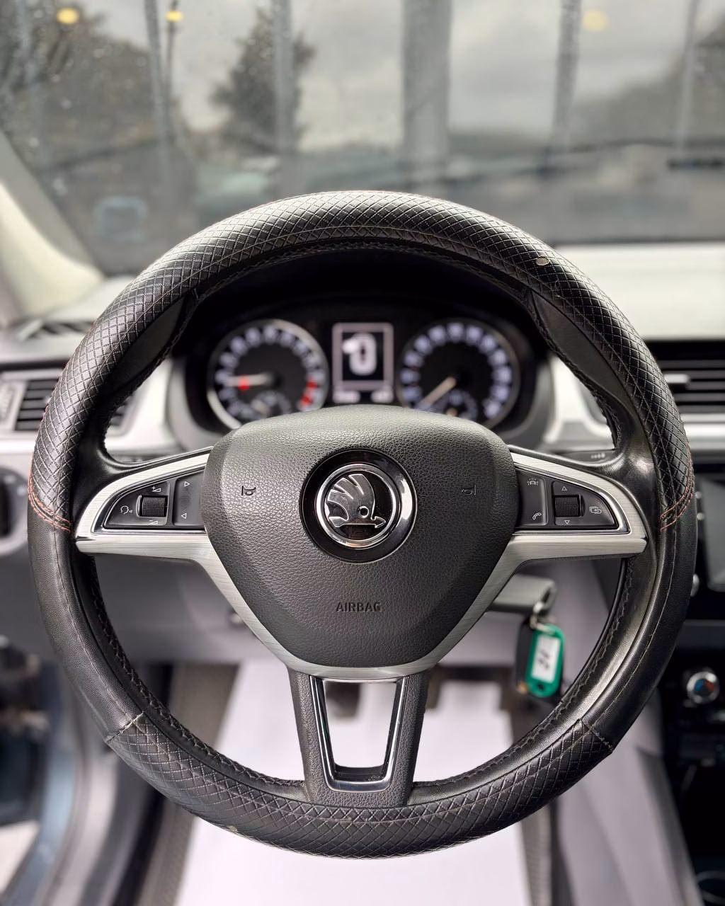 Skoda Rapid фото 15