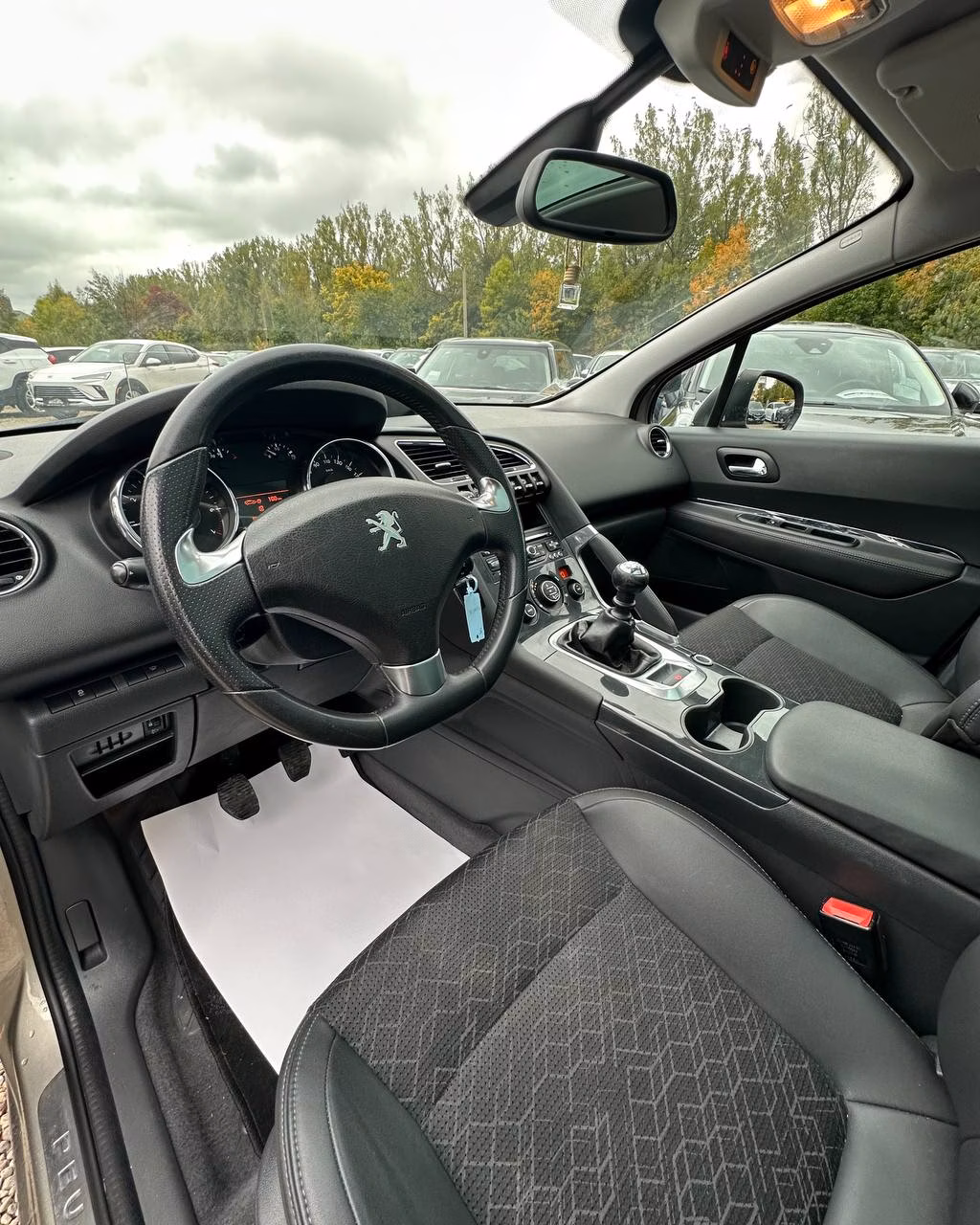 Peugeot 3008 фото 7