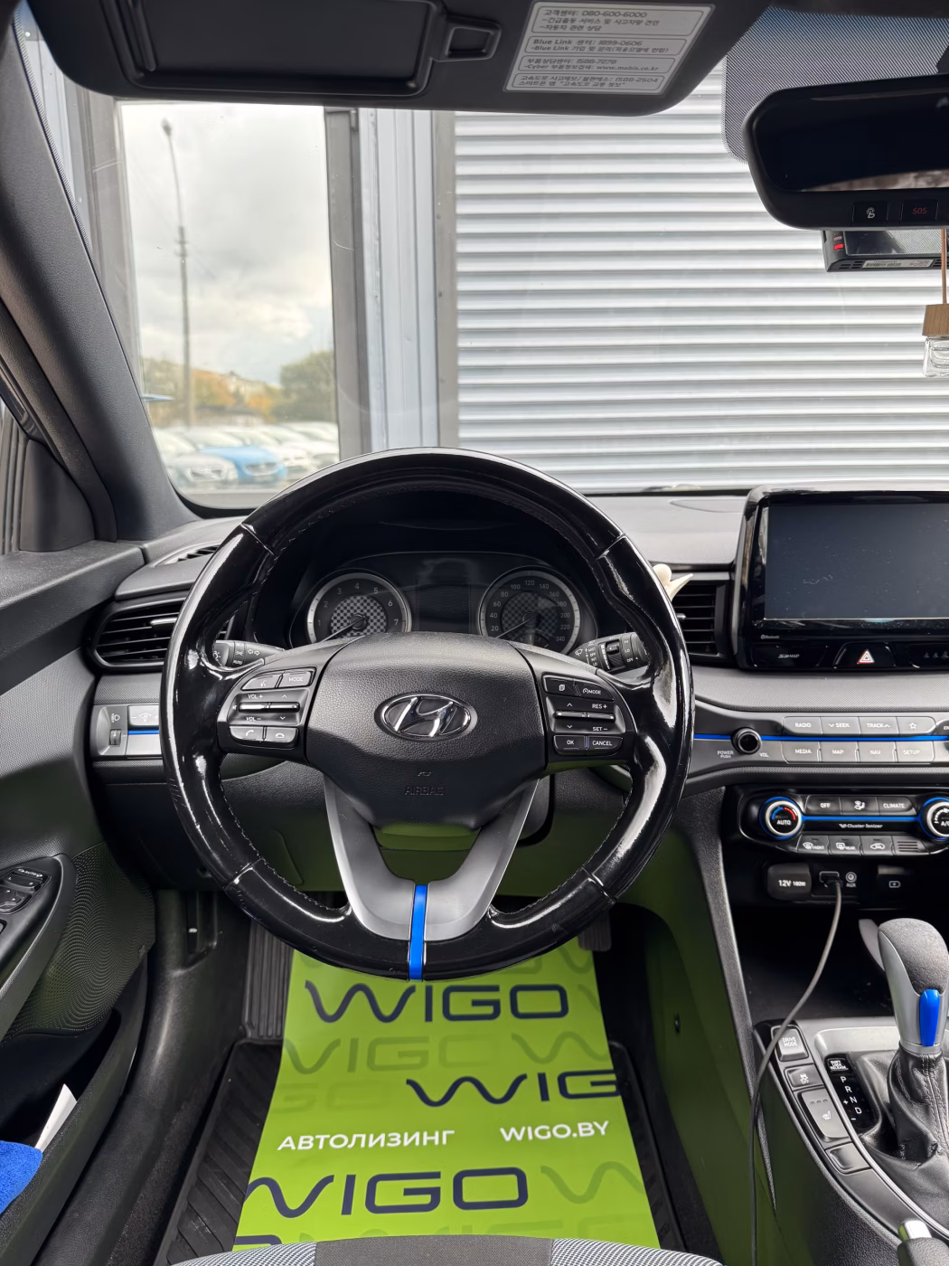 Hyundai Veloster фото 11