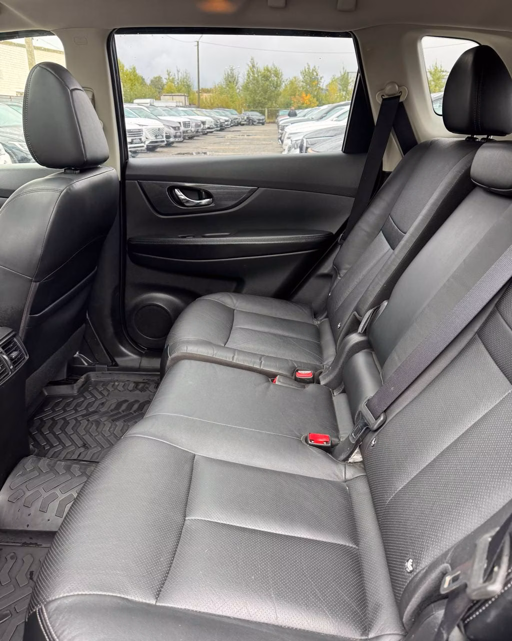 Nissan X-Trail фото 9