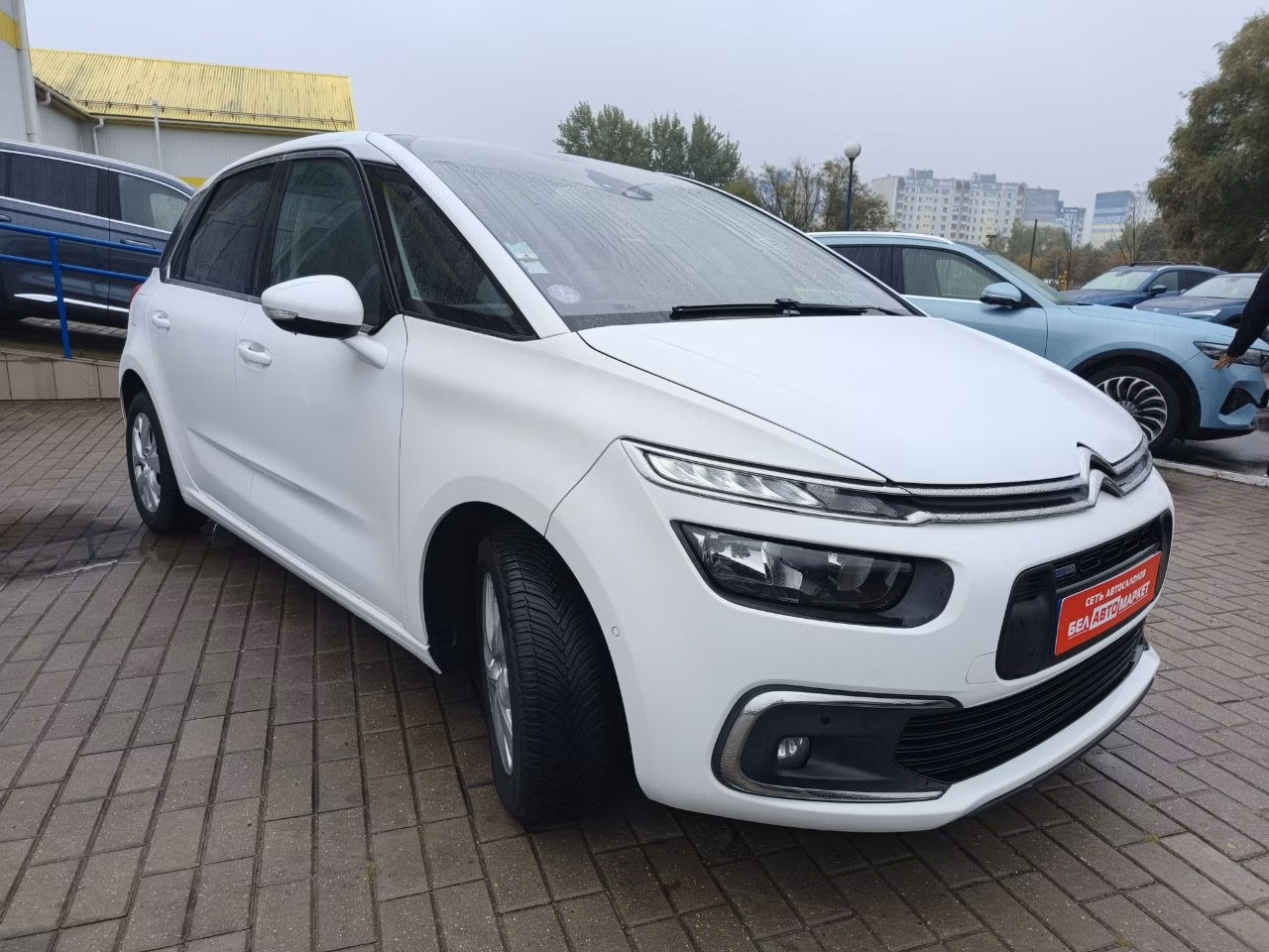 Citroen C4 Picasso фото 3
